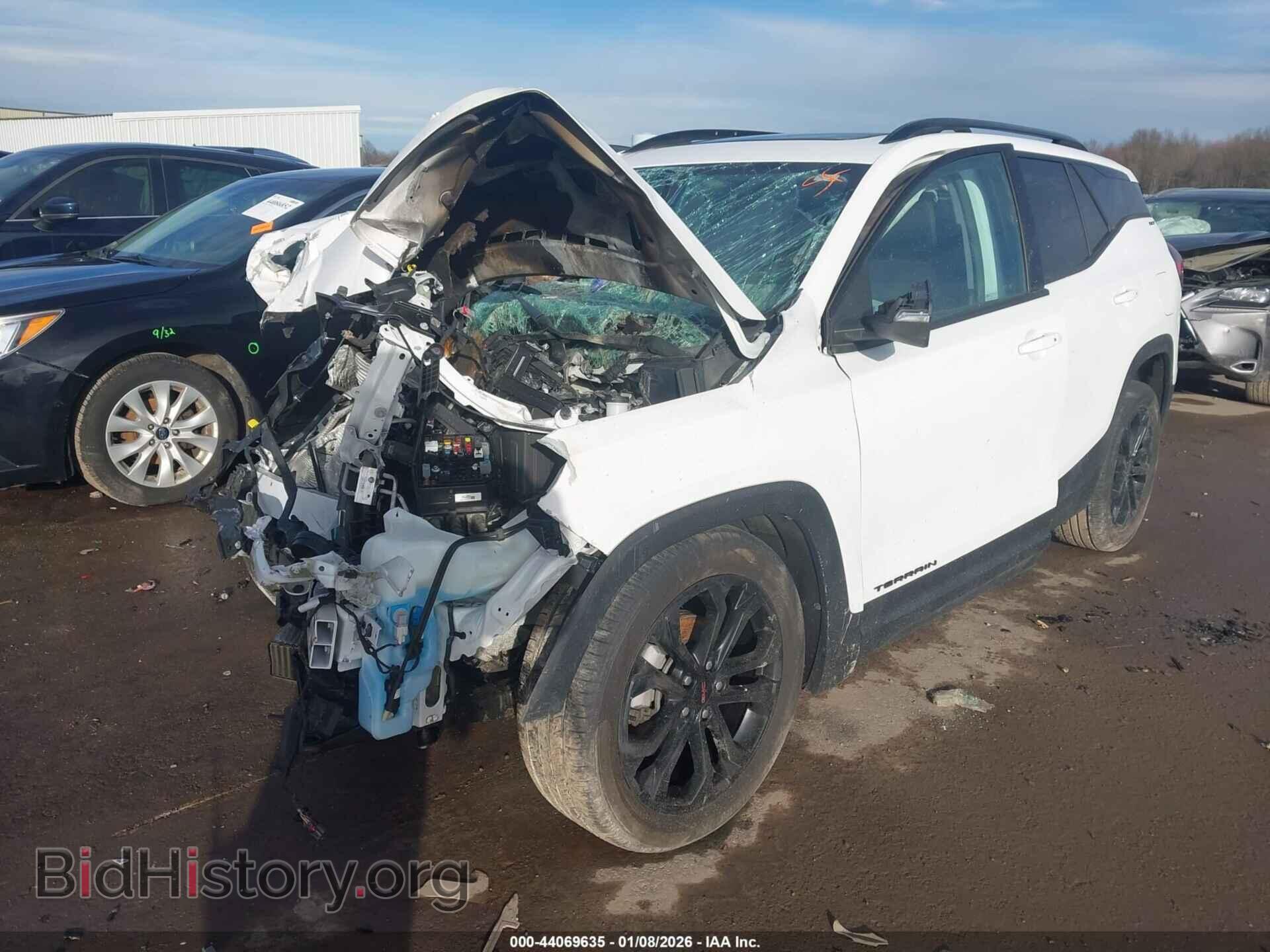 2022 GMC TERRAIN - VIN: 3GKALVEV8NL239730 - Фото 2