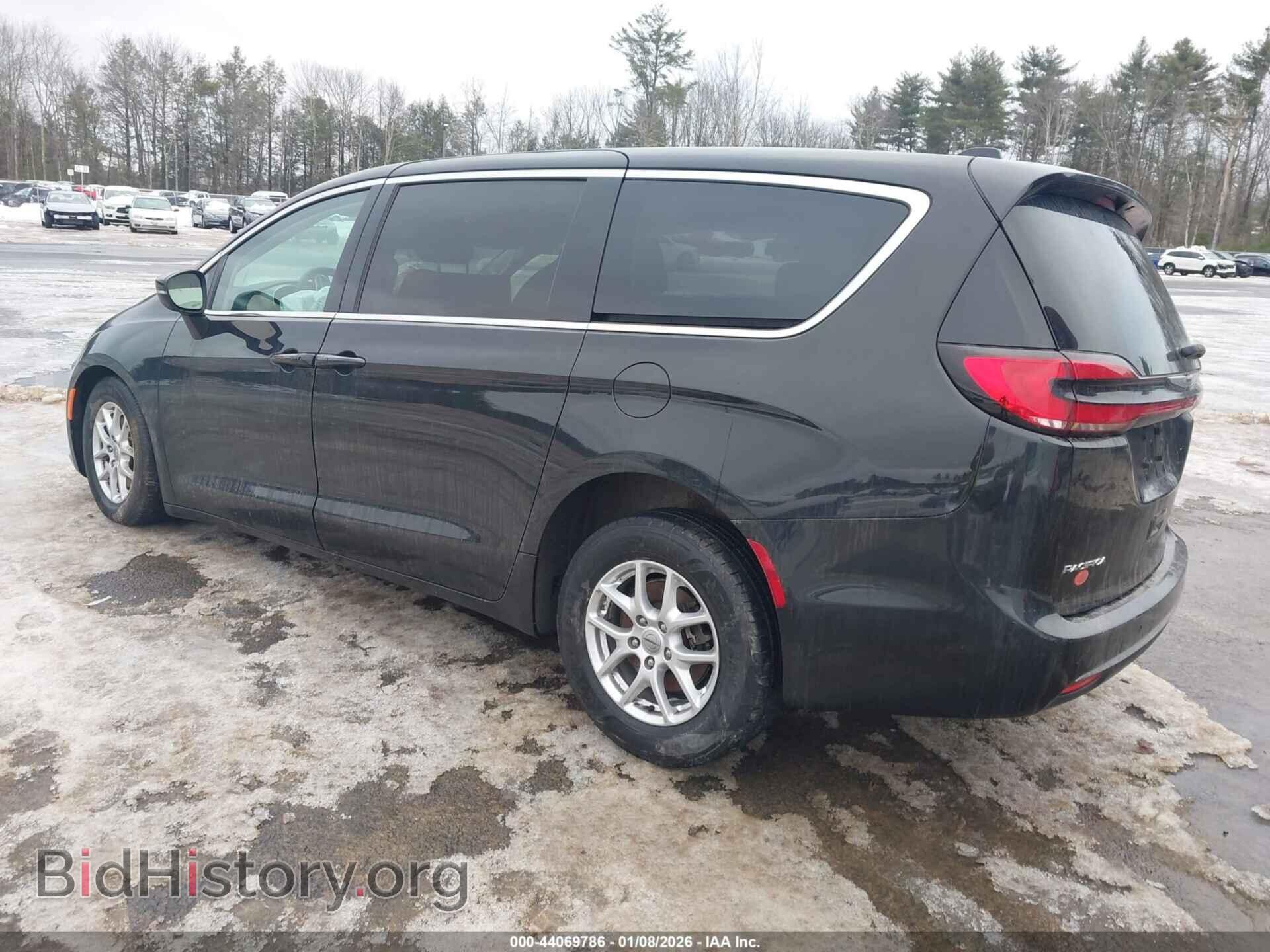 2023 CHRYSLER PACIFICA - VIN: 2C4RC1BG7PR570947 - Фото 3