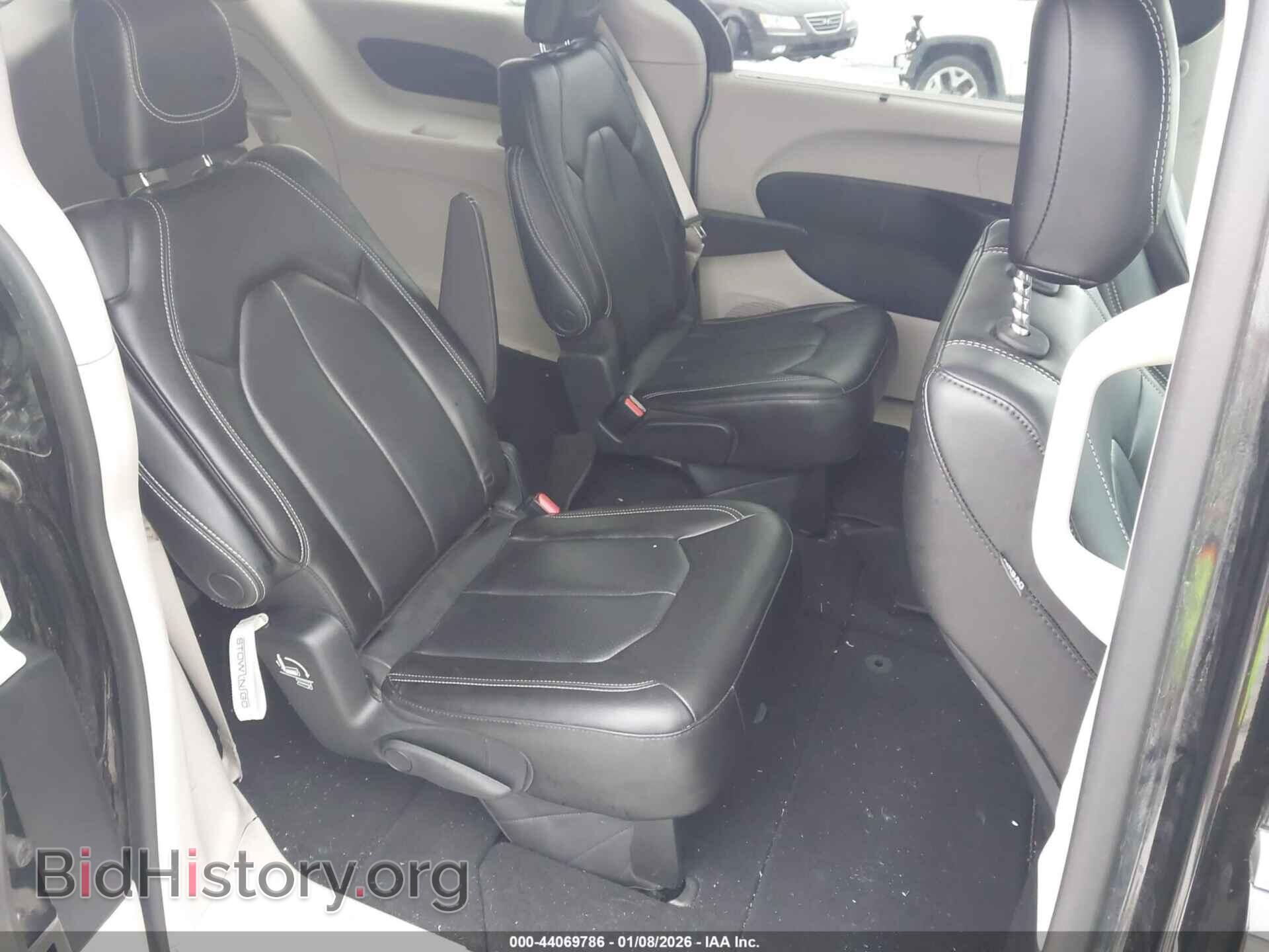2023 CHRYSLER PACIFICA - VIN: 2C4RC1BG7PR570947 - Фото 8