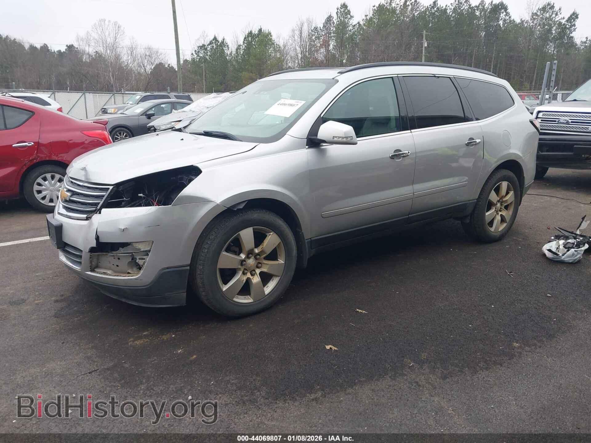 2014 CHEVROLET TRAVERSE - VIN: 1GNKVJKD7EJ256953 - Фото 2