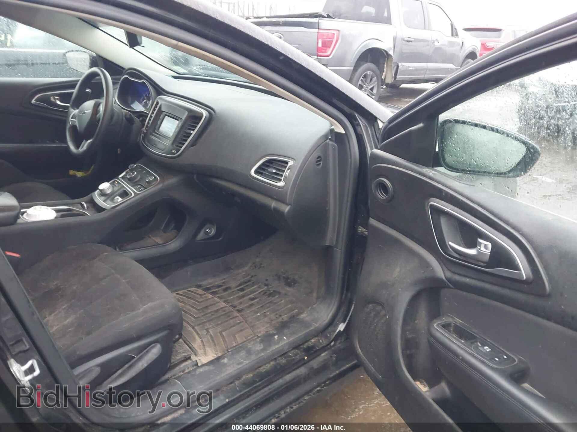 2015 CHRYSLER 200 - VIN: 1C3CCCAB1FN626419 - Фото 5