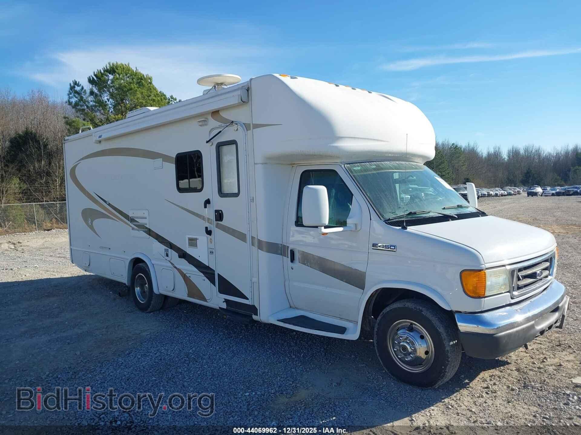 Photo 1FDXE45P76DB40542 - FORD E-450 CUTAWAY 2006