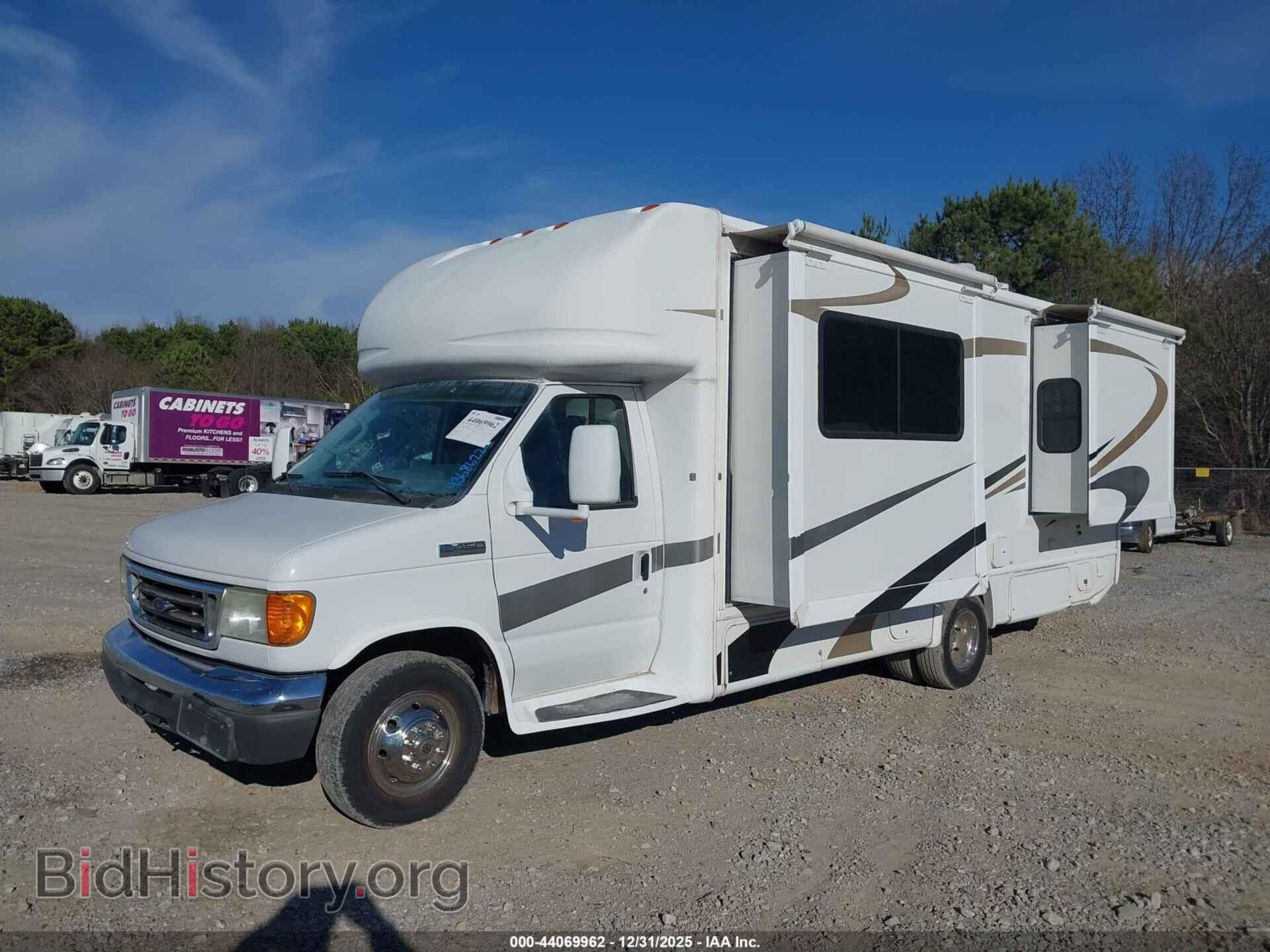 2006 FORD E-450 CUTAWAY - VIN: 1FDXE45P76DB40542 - Фото 2