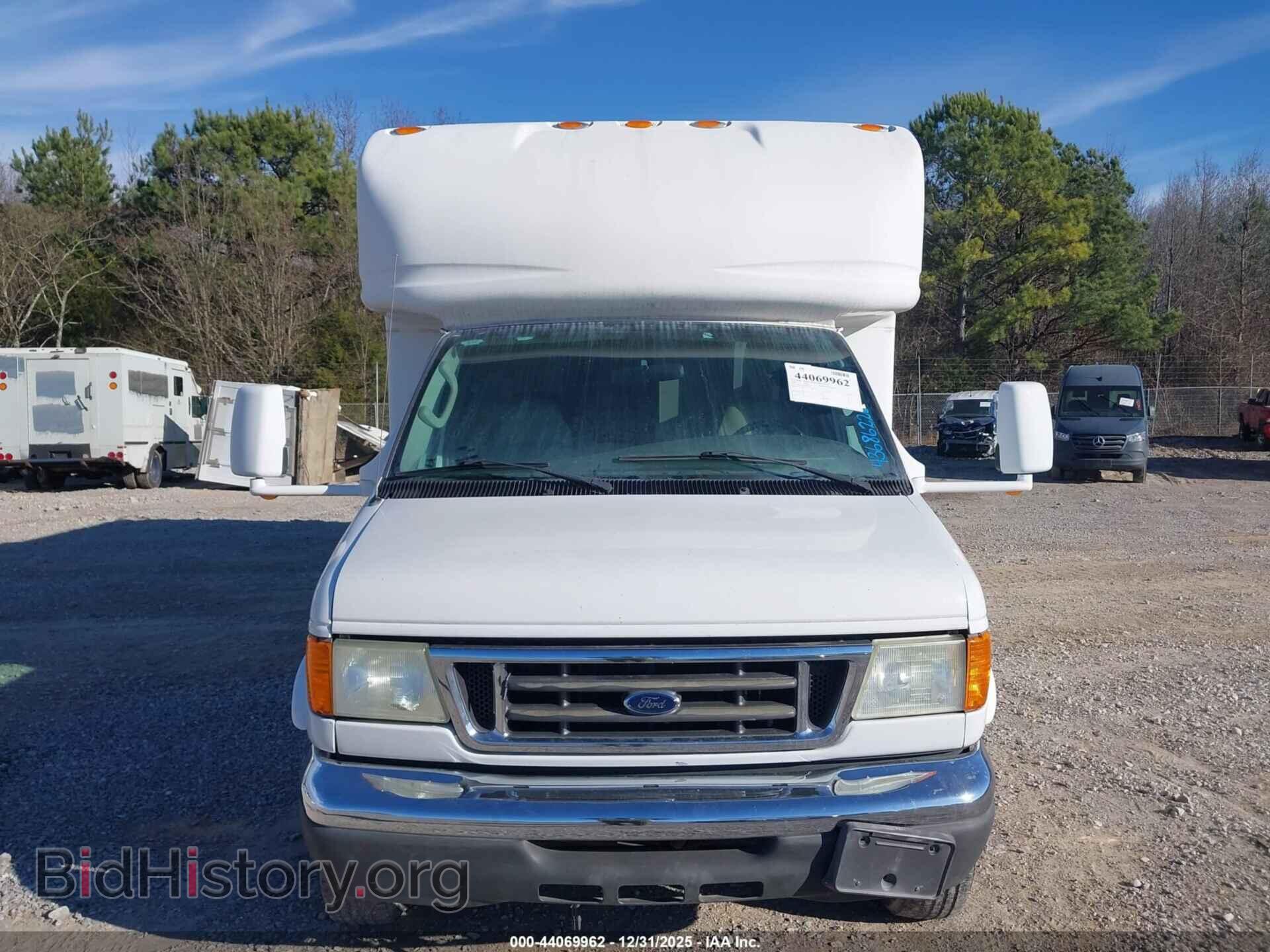 2006 FORD E-450 CUTAWAY - VIN: 1FDXE45P76DB40542 - Фото 15