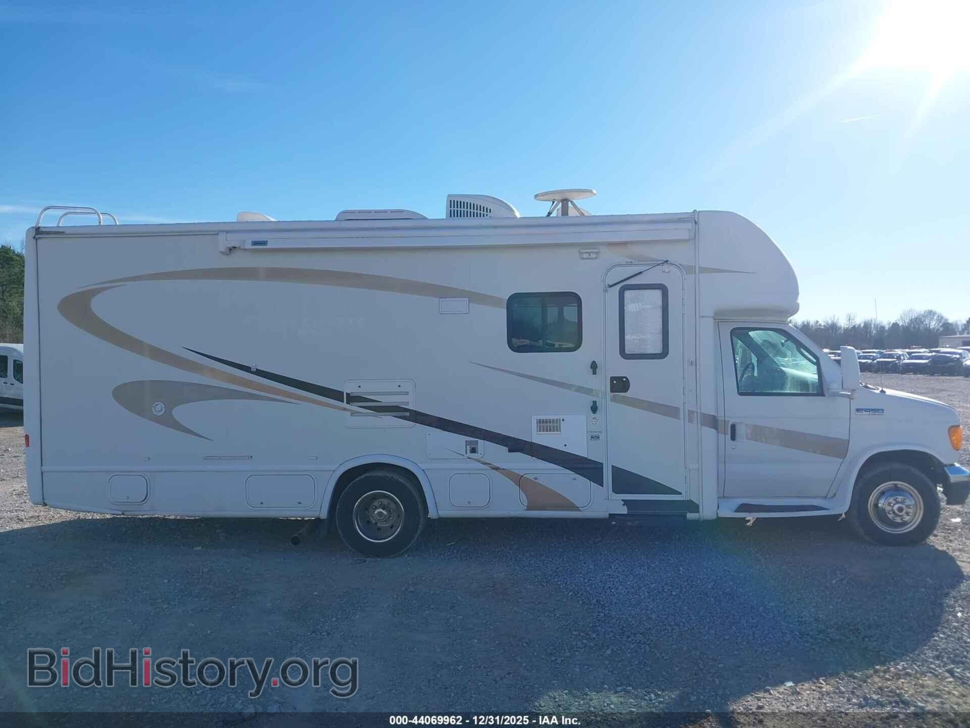 2006 FORD E-450 CUTAWAY - VIN: 1FDXE45P76DB40542 - Фото 16