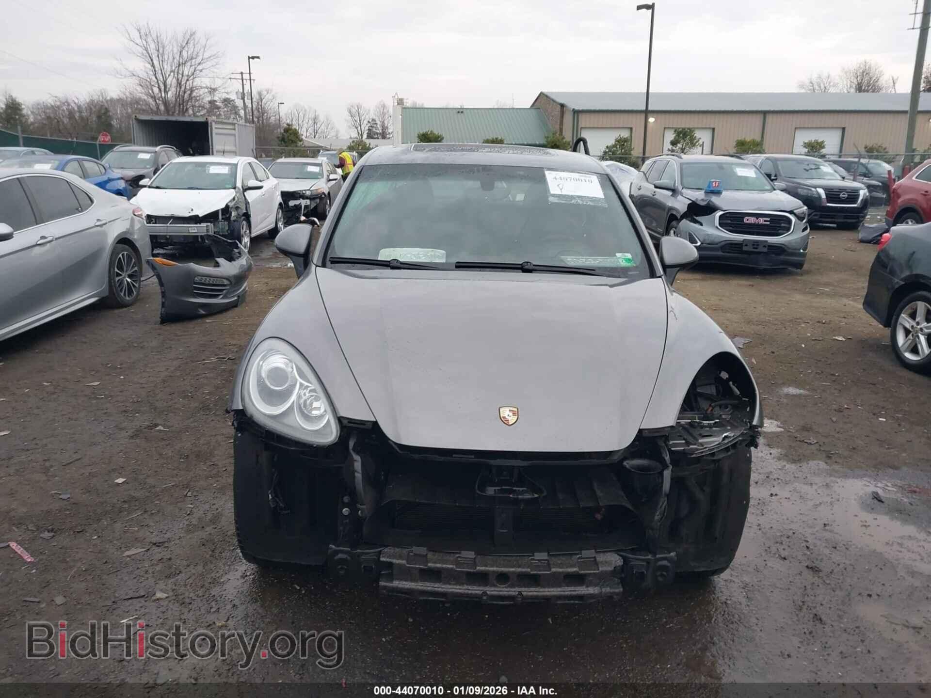 2011 PORSCHE CAYENNE - VIN: WP1AA2A22BLA00790 - Photo 13