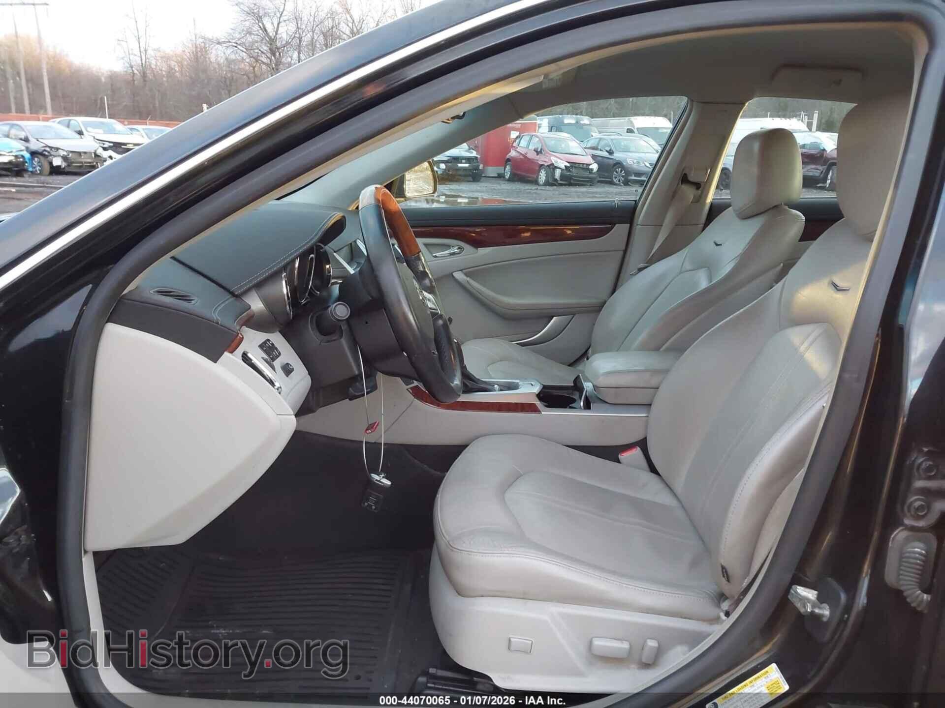 2009 CADILLAC CTS - VIN: 1G6DF577590169639 - Фото 5