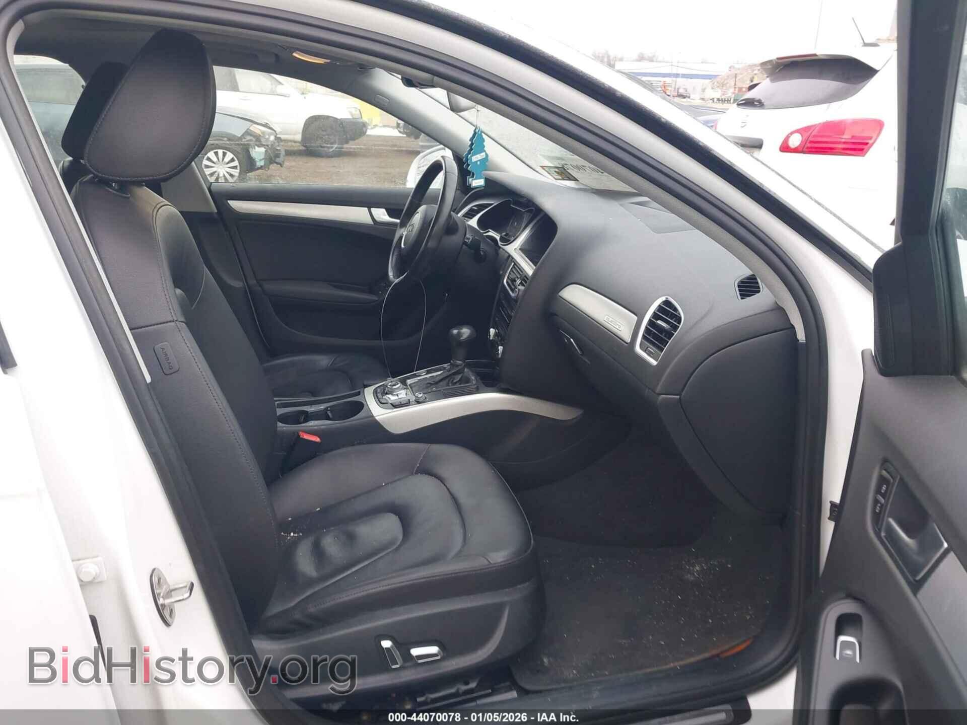 2016 AUDI A4 - VIN: WAUBFAFL2GN013373 - Photo 5
