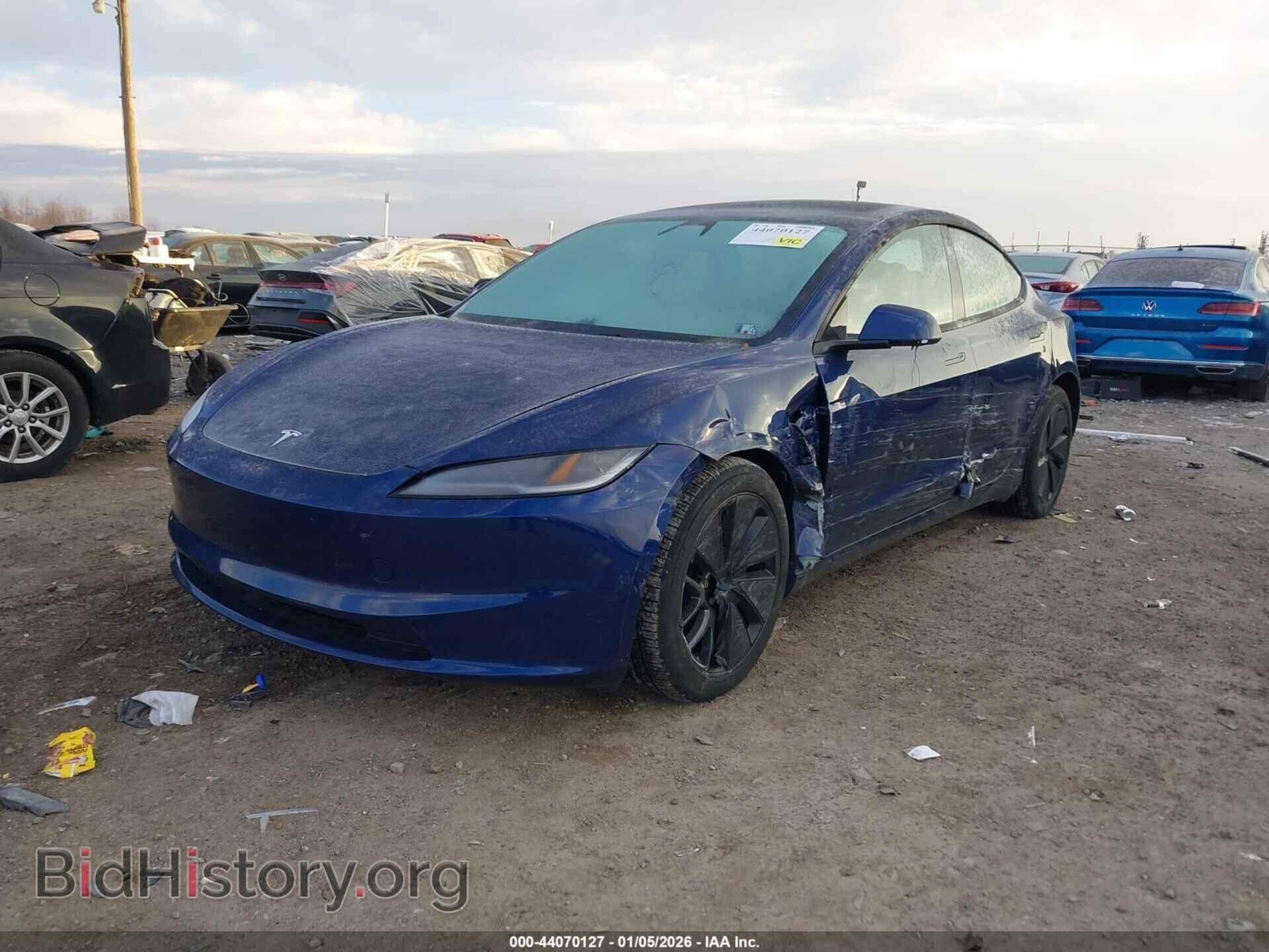 2025 TESLA MODEL 3 - VIN: 5YJ3E1EB1SF932615 - Фото 2