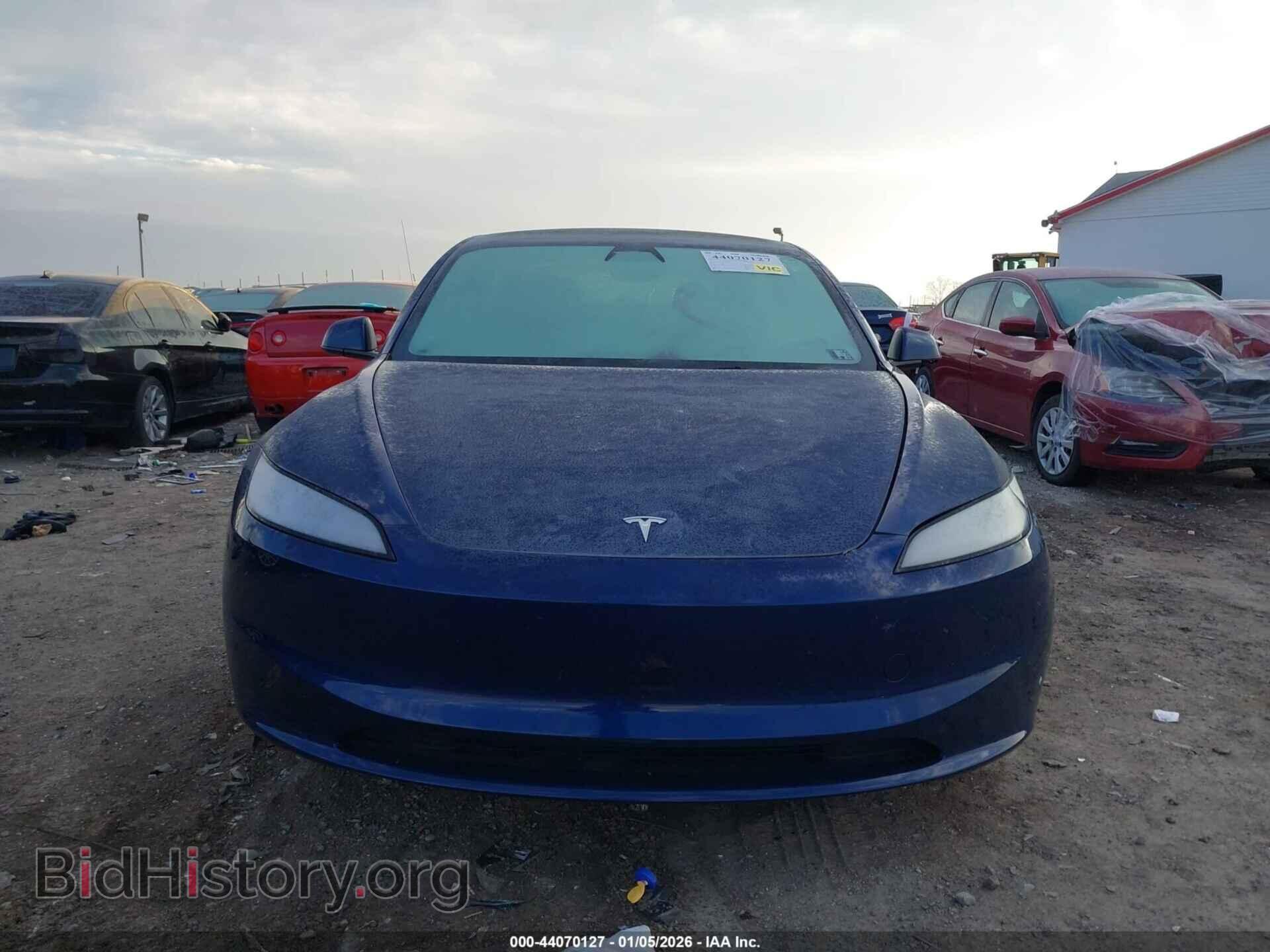 2025 TESLA MODEL 3 - VIN: 5YJ3E1EB1SF932615 - Фото 12