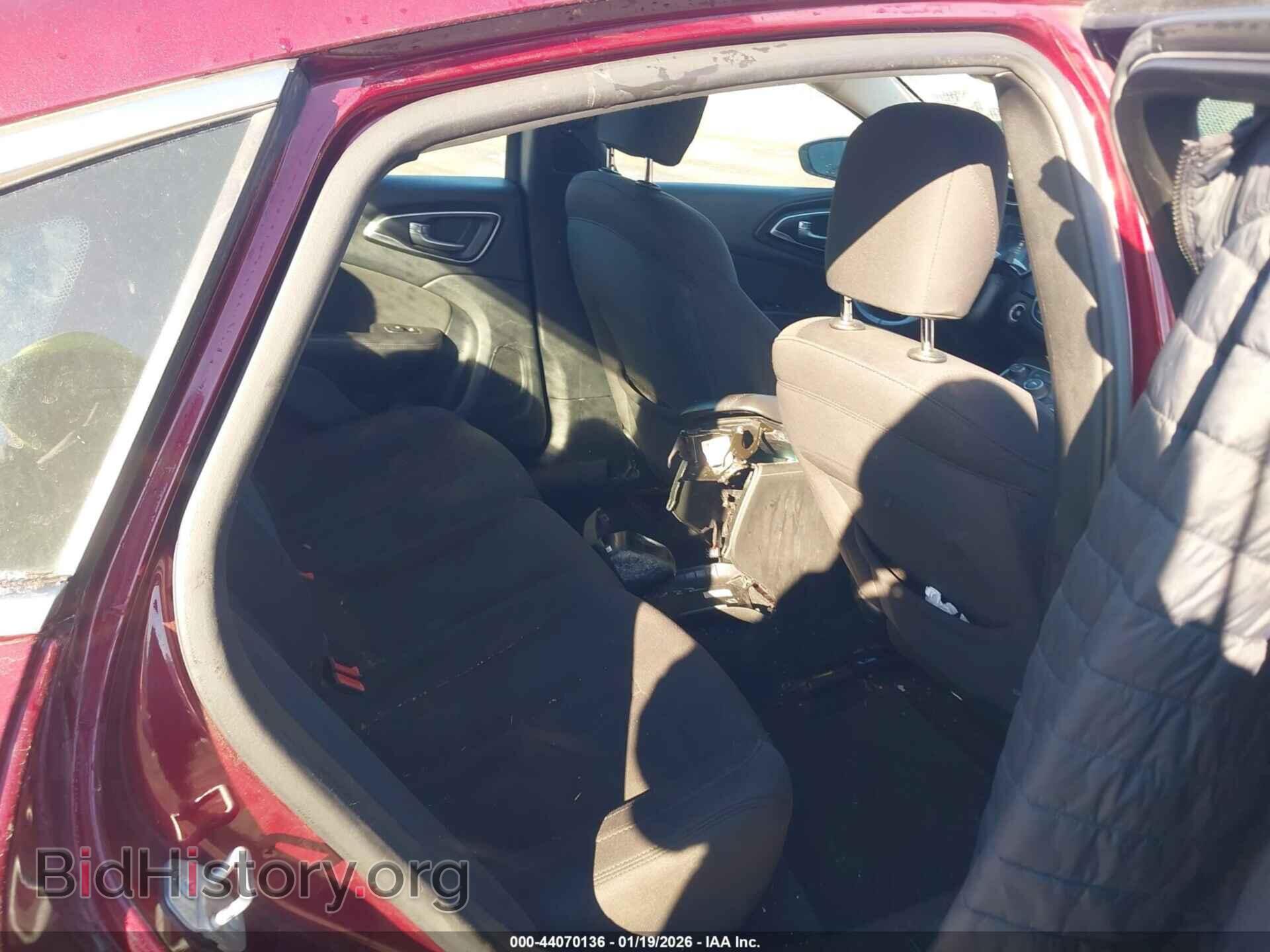 2015 CHRYSLER 200 - VIN: 1C3CCCAB0FN691021 - Фото 8