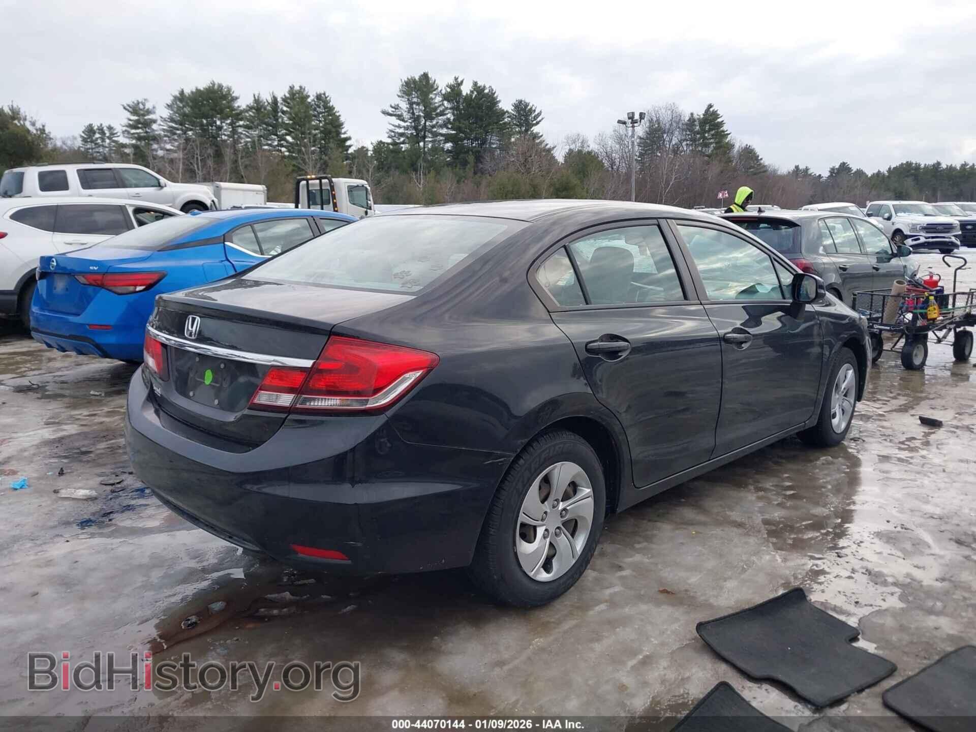 2013 HONDA CIVIC - VIN: 2HGFB2F53DH584657 - Фото 4