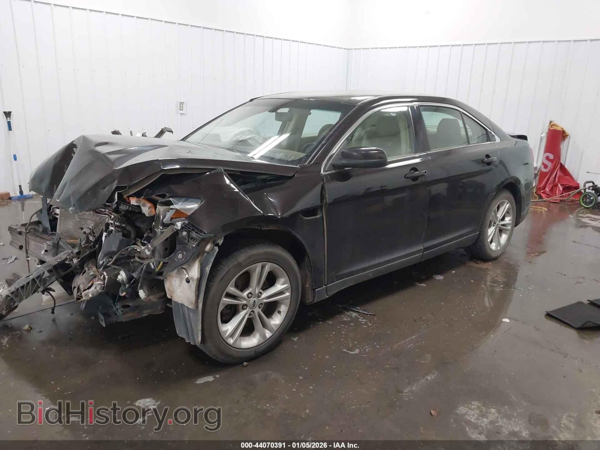2014 FORD TAURUS - VIN: 1FAHP2E8XEG141011 - Photo 2