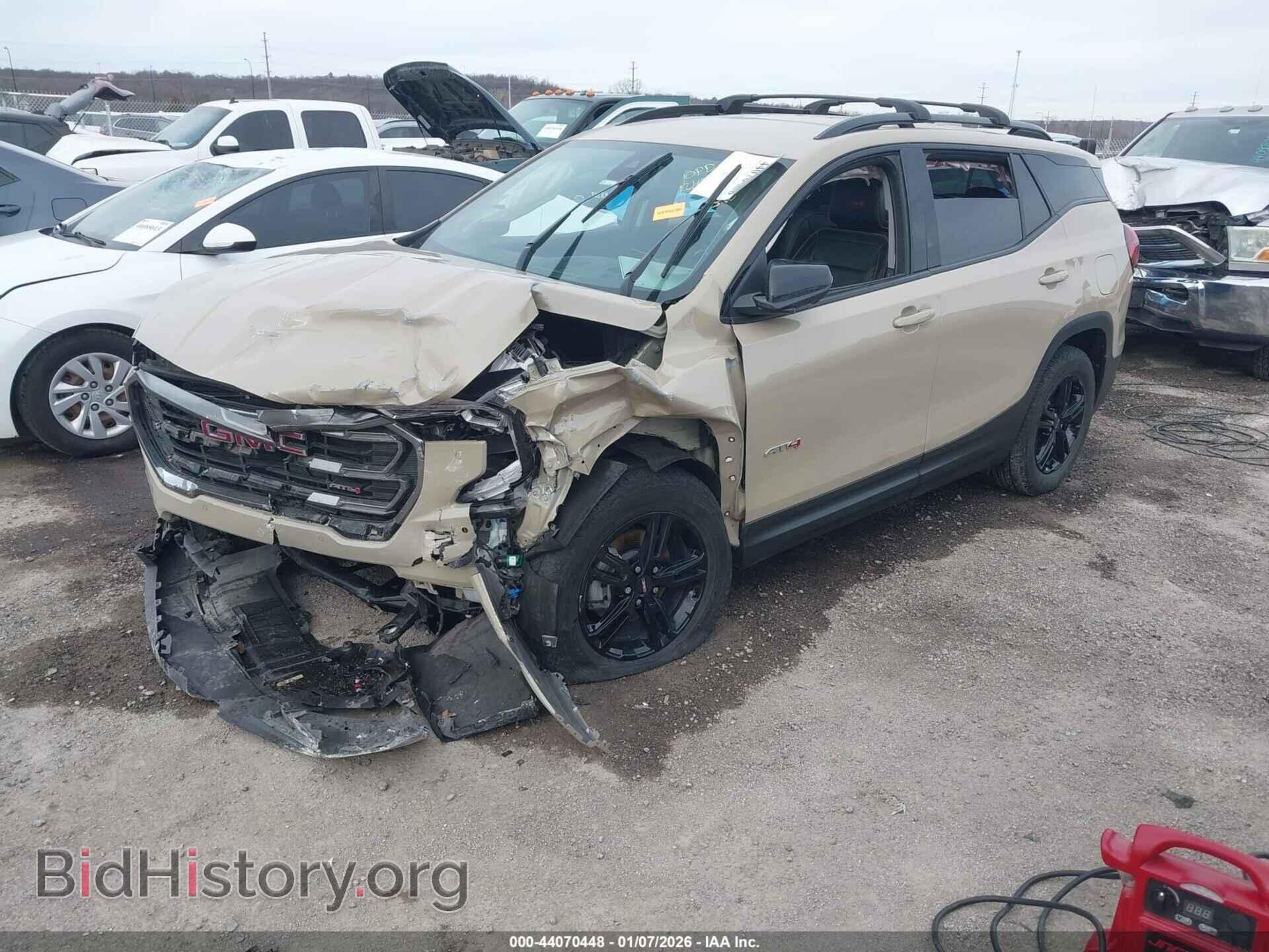 2022 GMC TERRAIN - VIN: 3GKALYEV7NL298611 - Фото 2