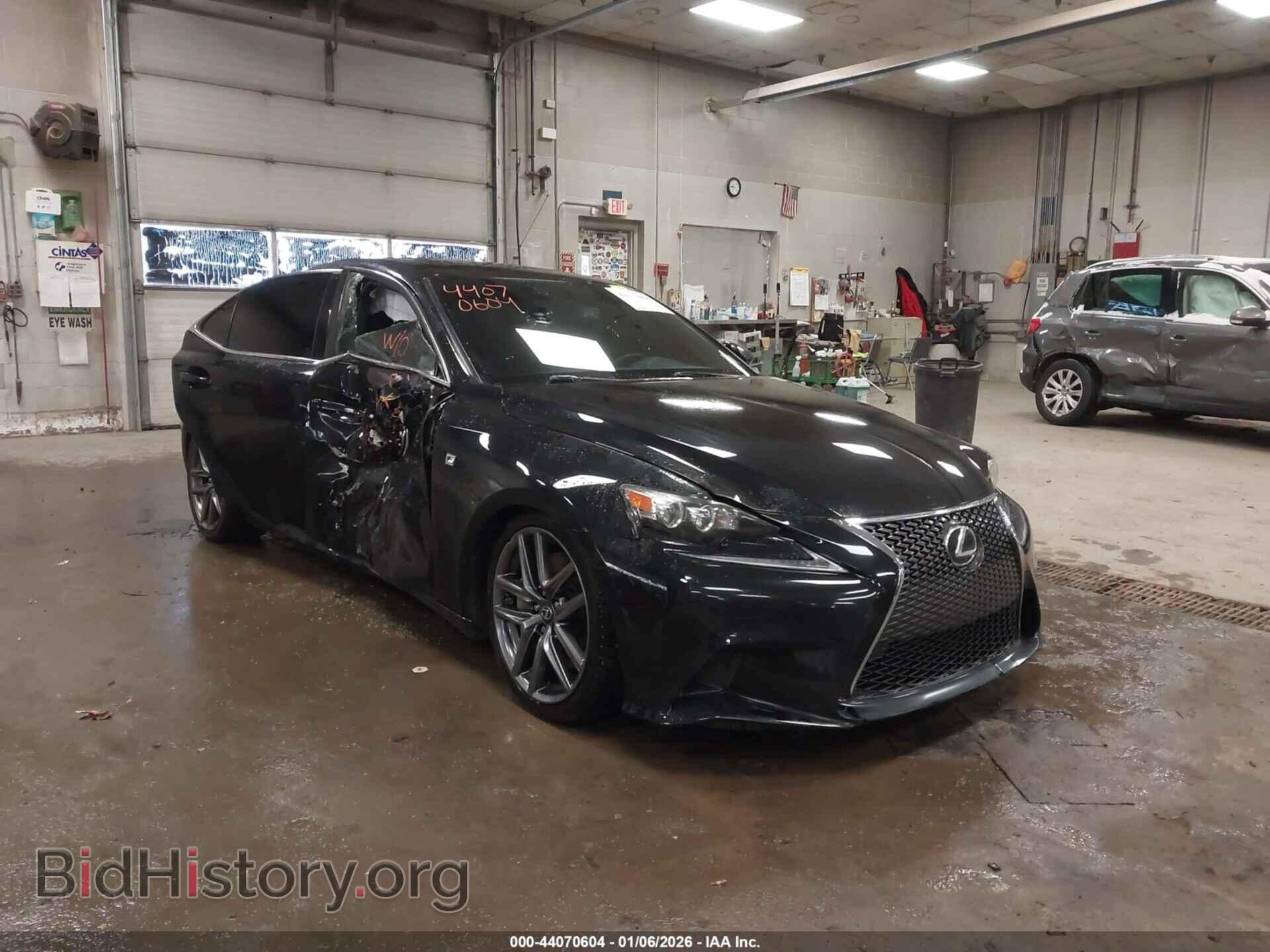 Фотография JTHCE1D26E5005132 - LEXUS IS 350 2014