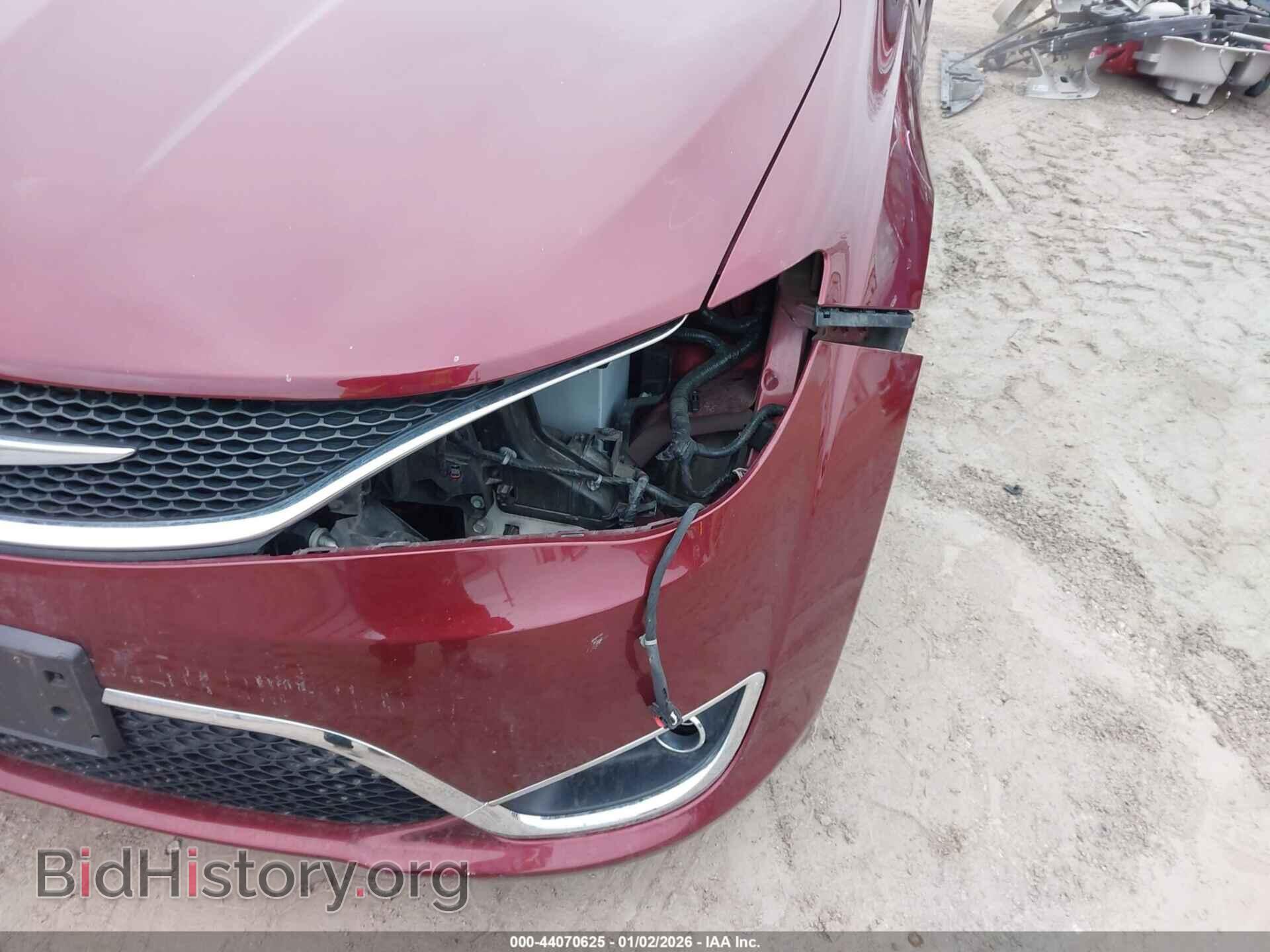 2018 CHRYSLER PACIFICA - VIN: 2C4RC1EG6JR351593 - Фото 6