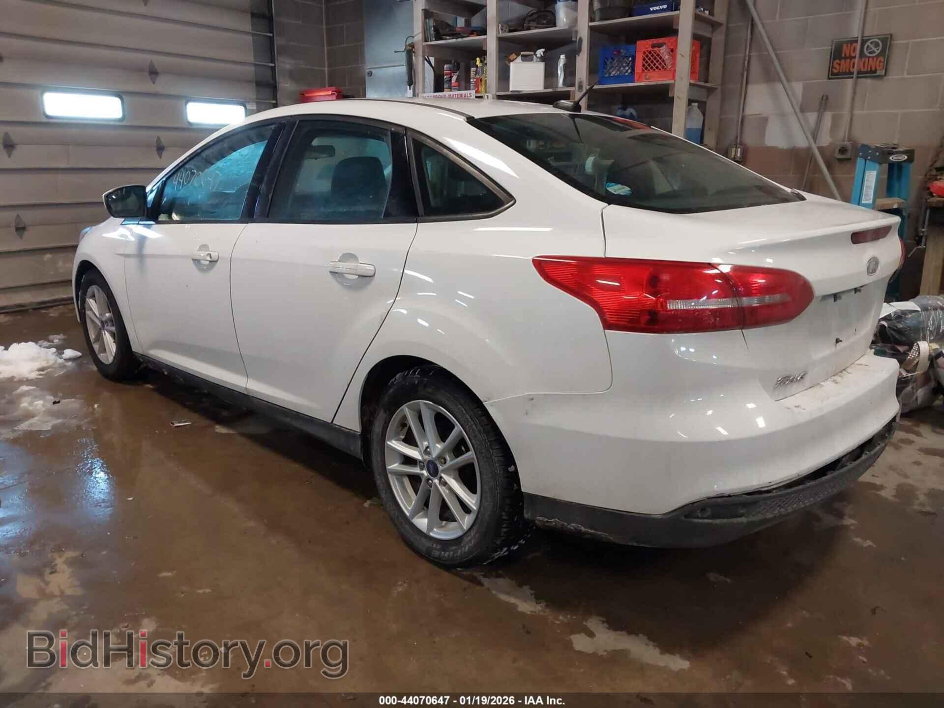 2018 FORD FOCUS - VIN: 1FADP3F25JL262349 - Фото 3