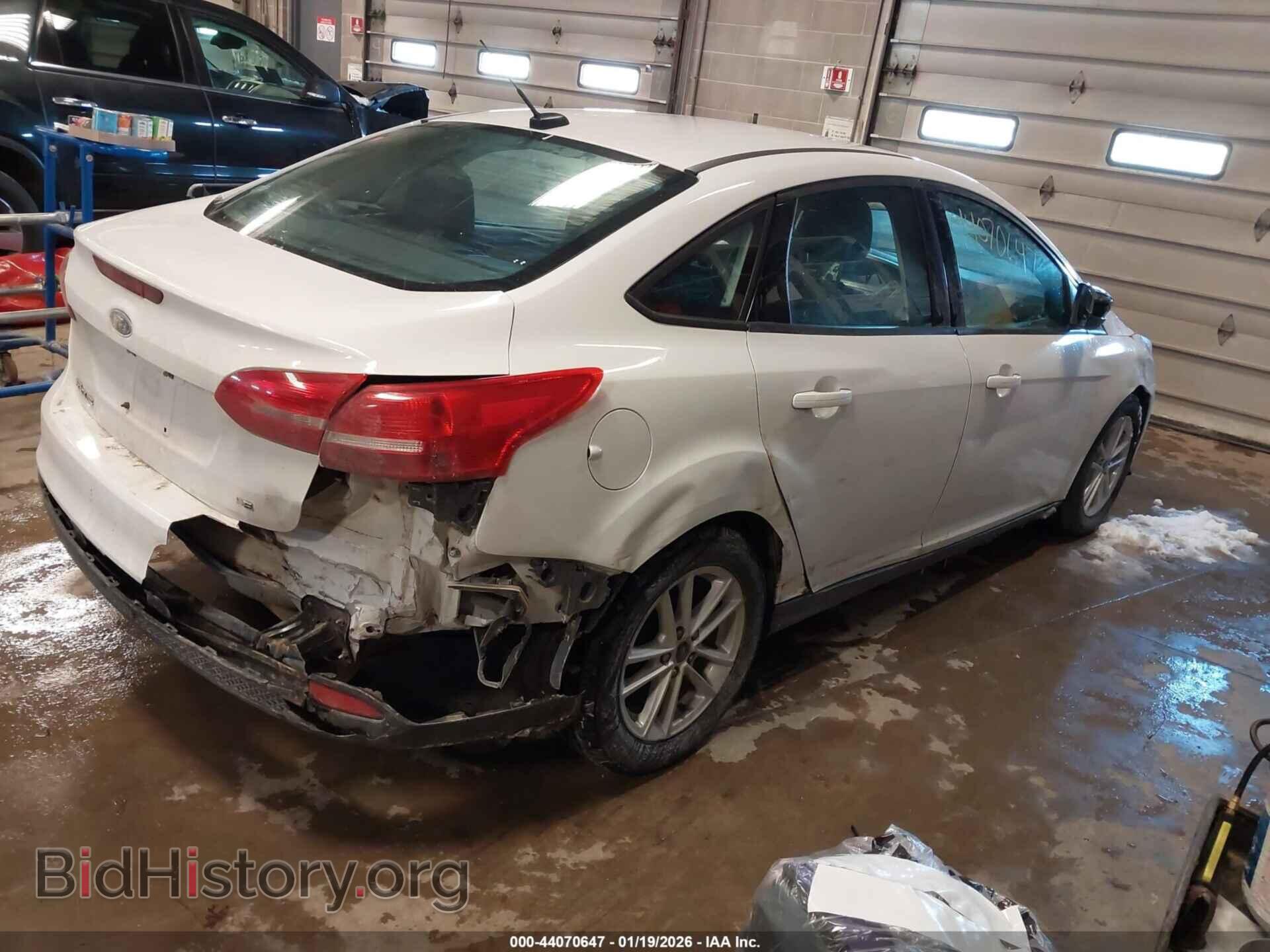2018 FORD FOCUS - VIN: 1FADP3F25JL262349 - Фото 4