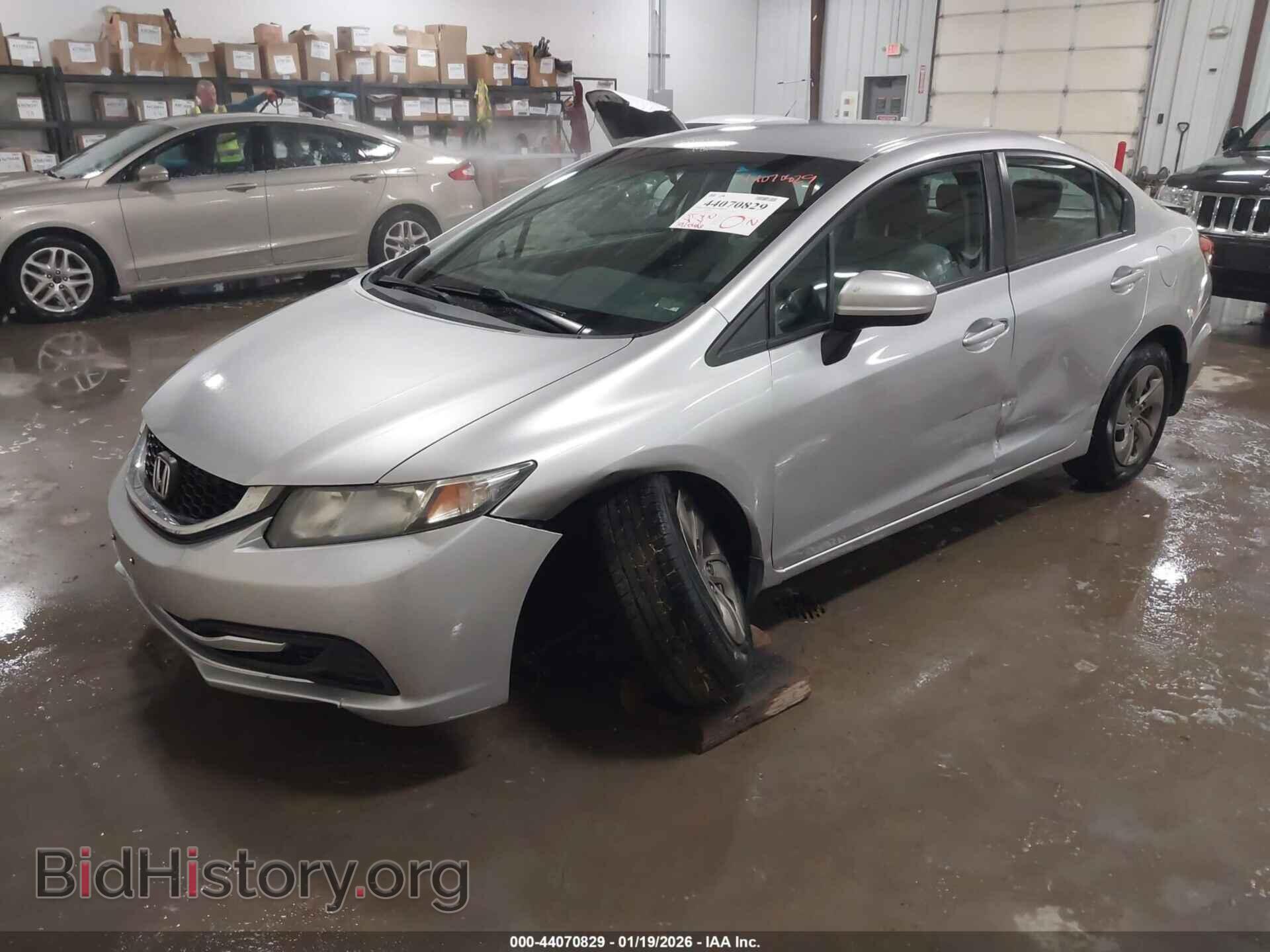 2014 HONDA CIVIC - VIN: 19XFB2F51EE044851 - Фото 2