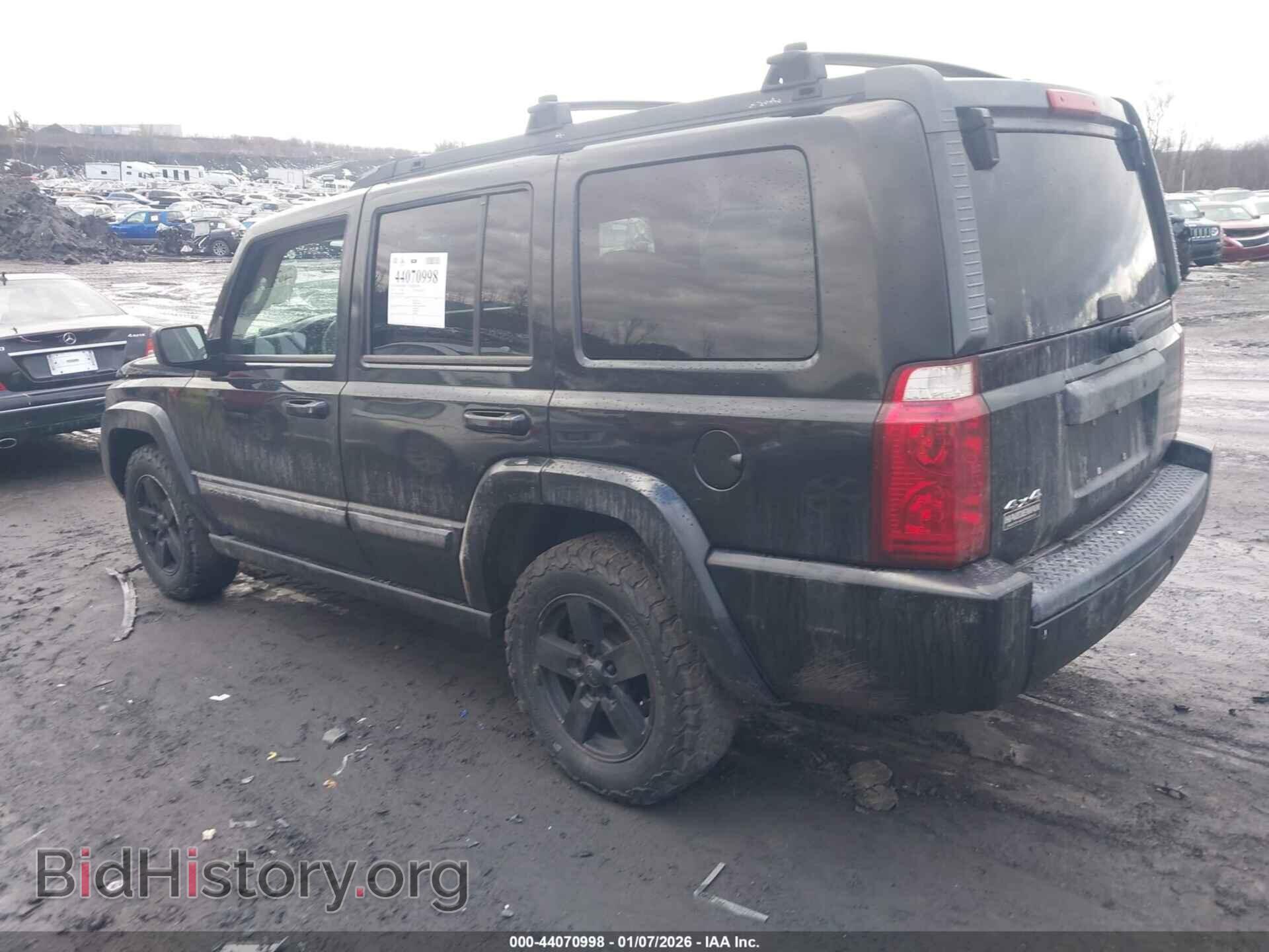 2007 JEEP COMMANDER - VIN: 1J8HG48K17C686028 - Фото 3