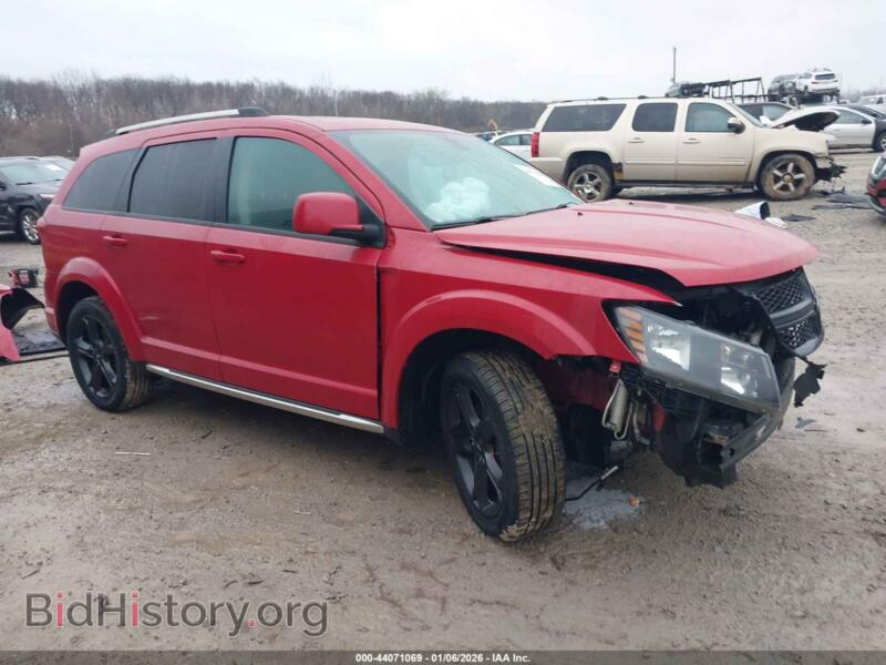 2020 Dodge JOURNEY Crossroad (VIN 3C4PDCGB2LT213020) — фото 1 из 17, IAAI, повреждение: передняя и задняя часть