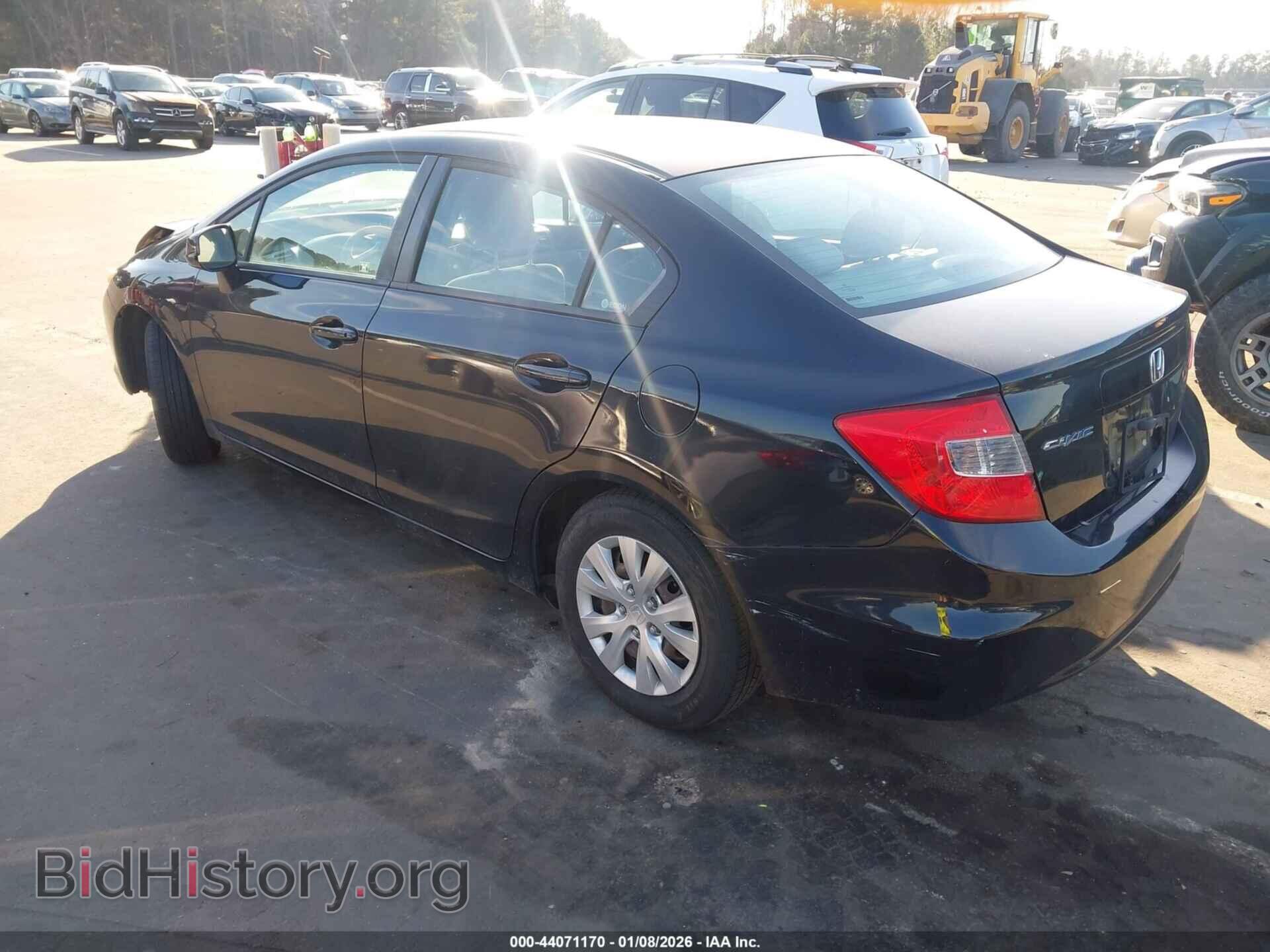 2012 HONDA CIVIC - VIN: 2HGFB2F50CH301968 - Фото 3