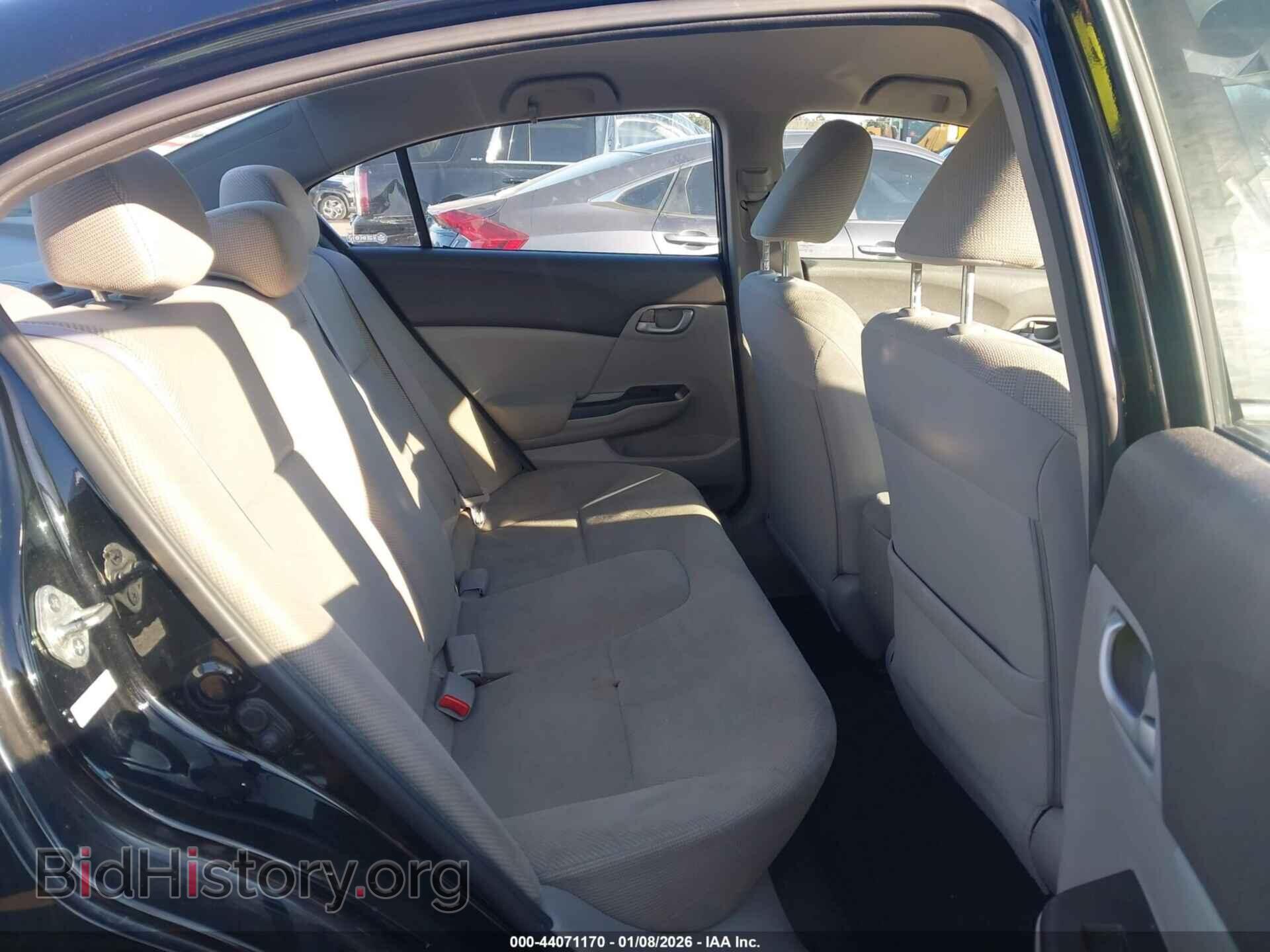 2012 HONDA CIVIC - VIN: 2HGFB2F50CH301968 - Фото 8