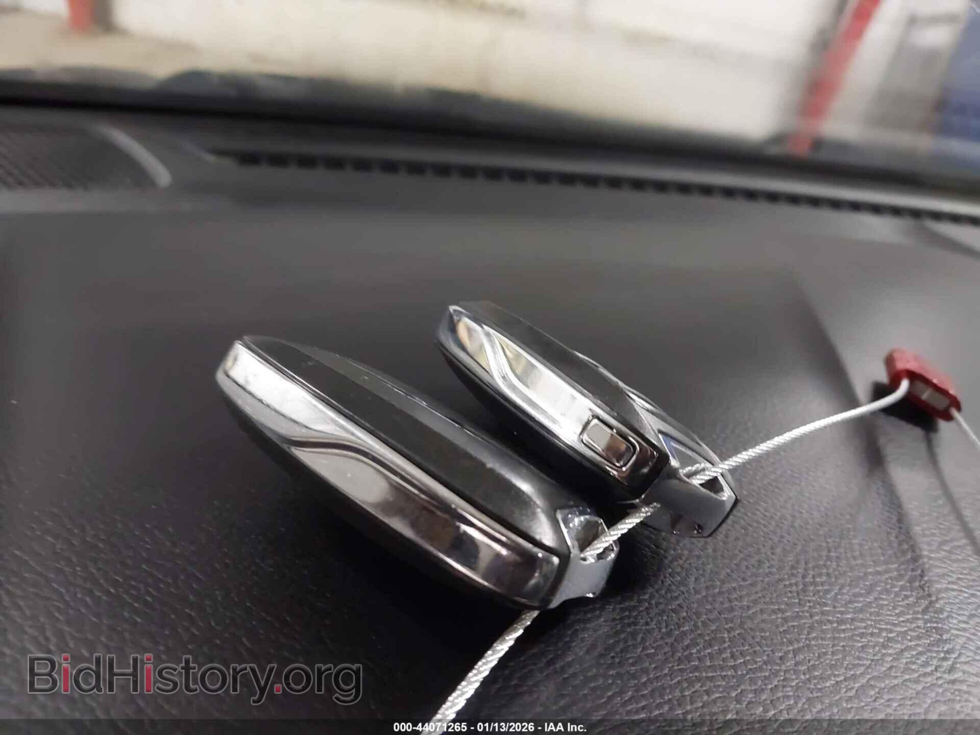 2017 CHRYSLER PACIFICA - VIN: 2C4RC1BGXHR756726 - Фото 11