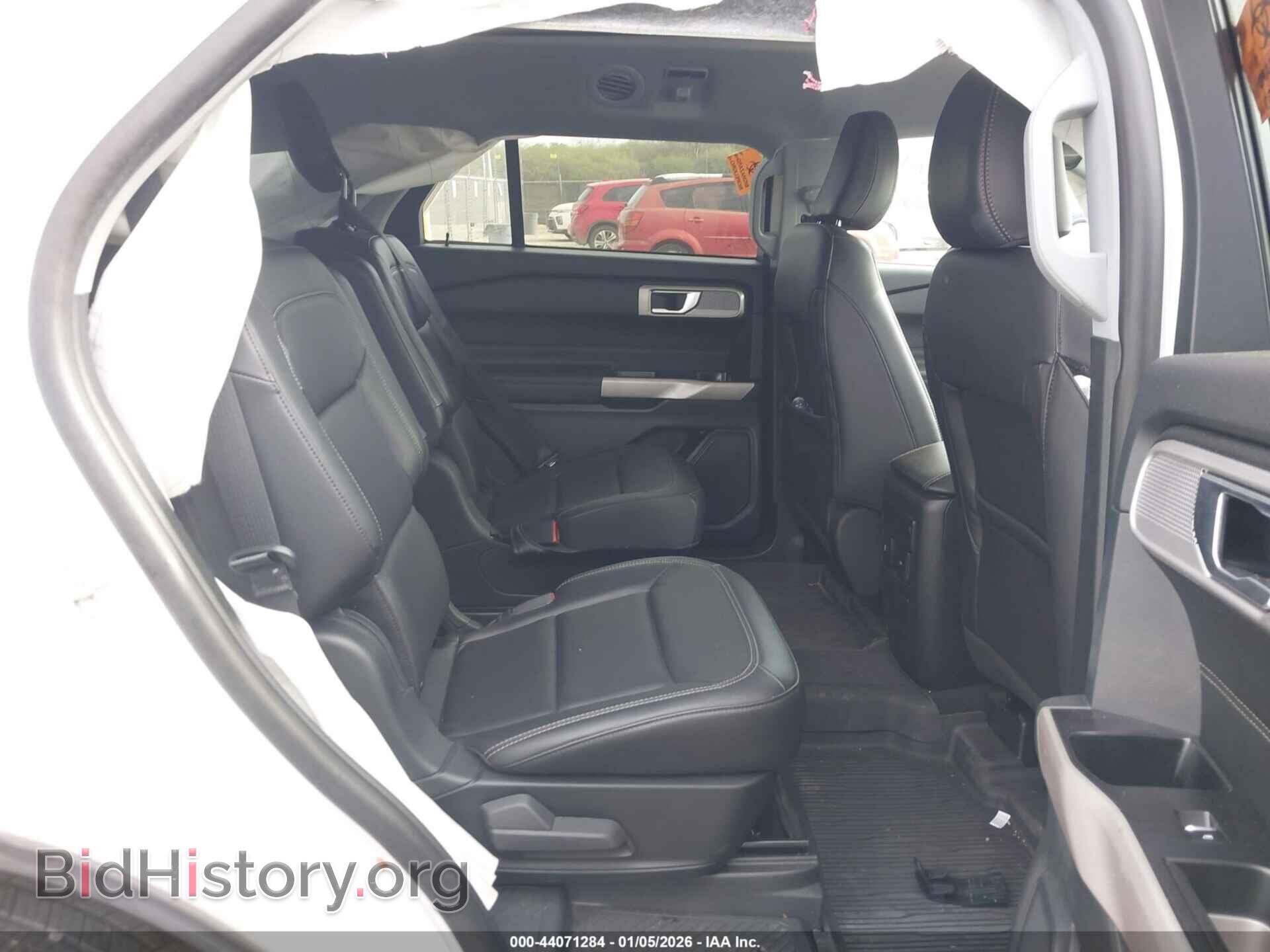 2024 FORD EXPLORER - VIN: 1FMSK7DH5RGA33779 - Фото 8