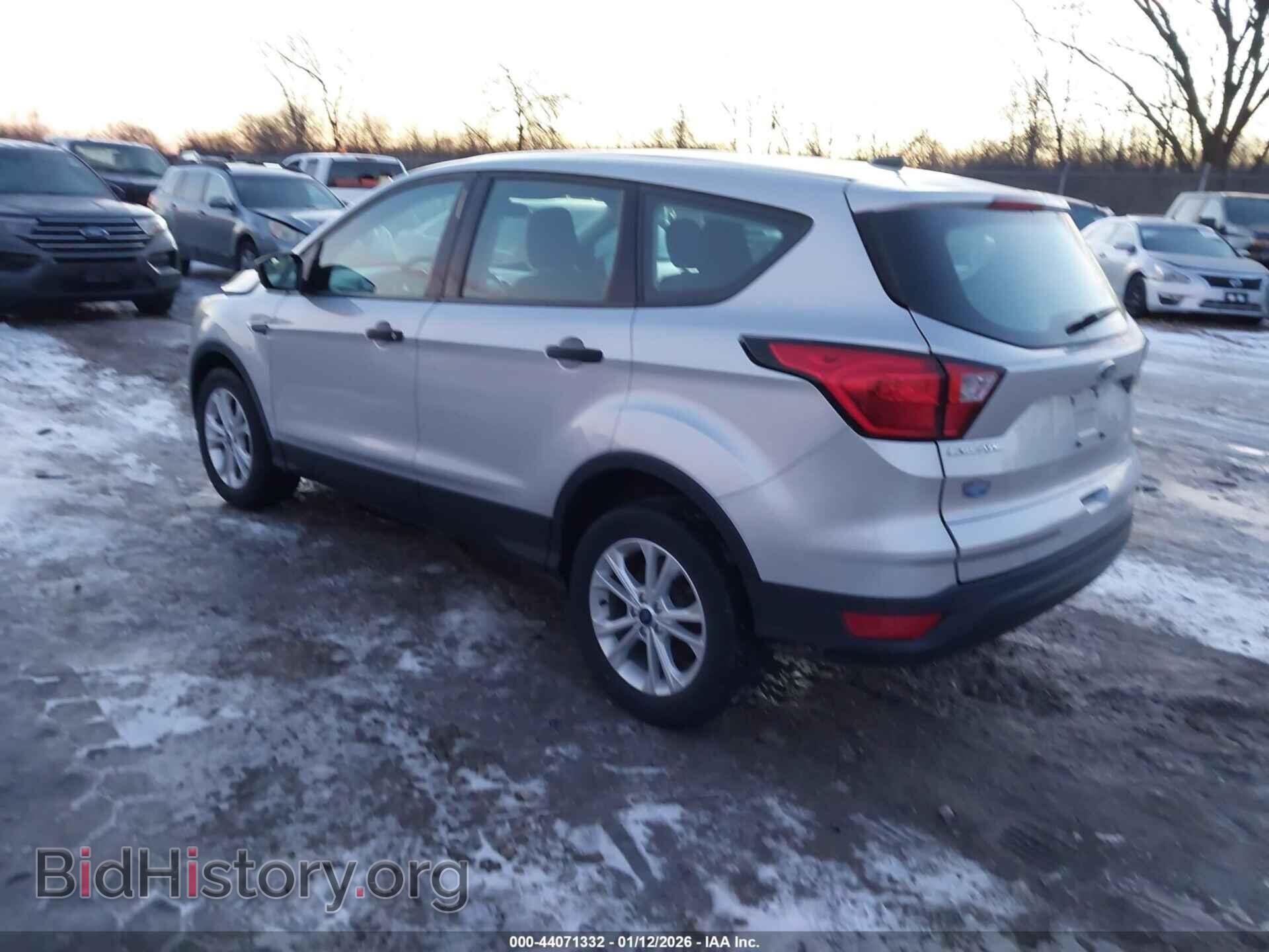 2019 FORD ESCAPE - VIN: 1FMCU0F7XKUA92425 - Фото 3