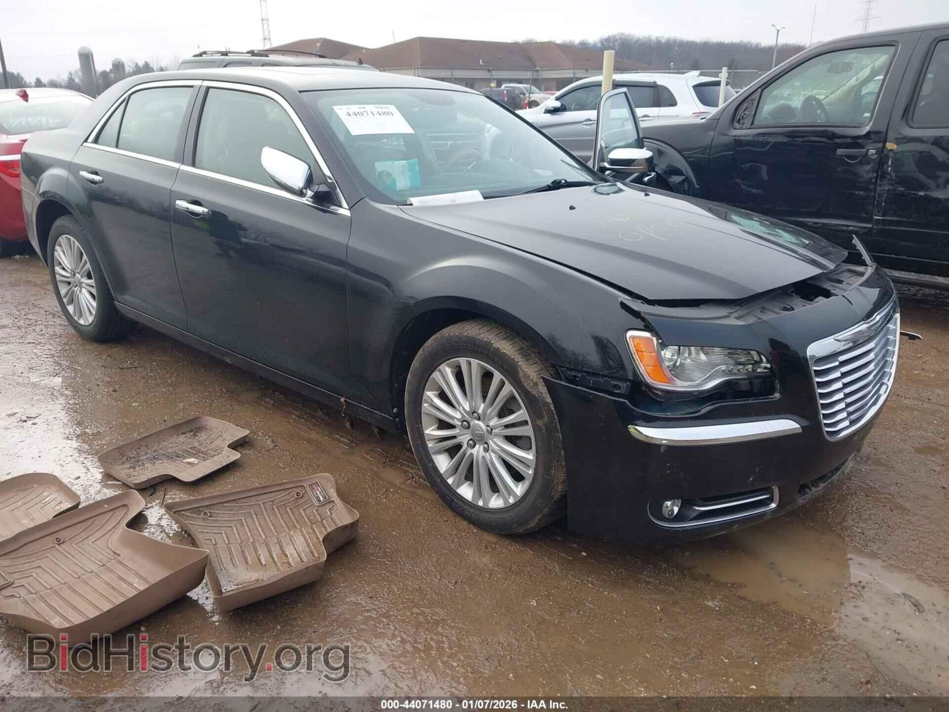 Фотография 2C3CCAKG2EH273257 - CHRYSLER 300C 2014