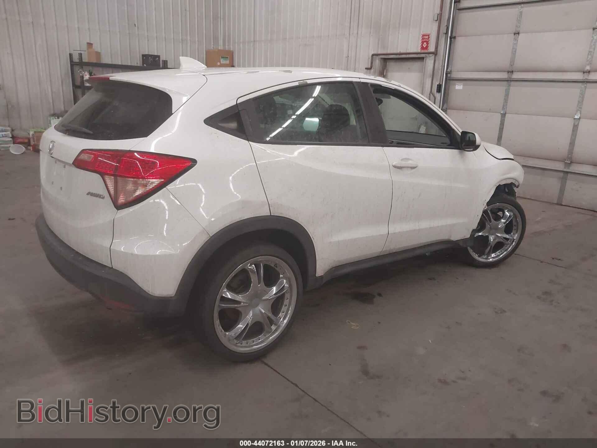 2017 HONDA HR-V - VIN: 3CZRU6H35HM707319 - Фото 4