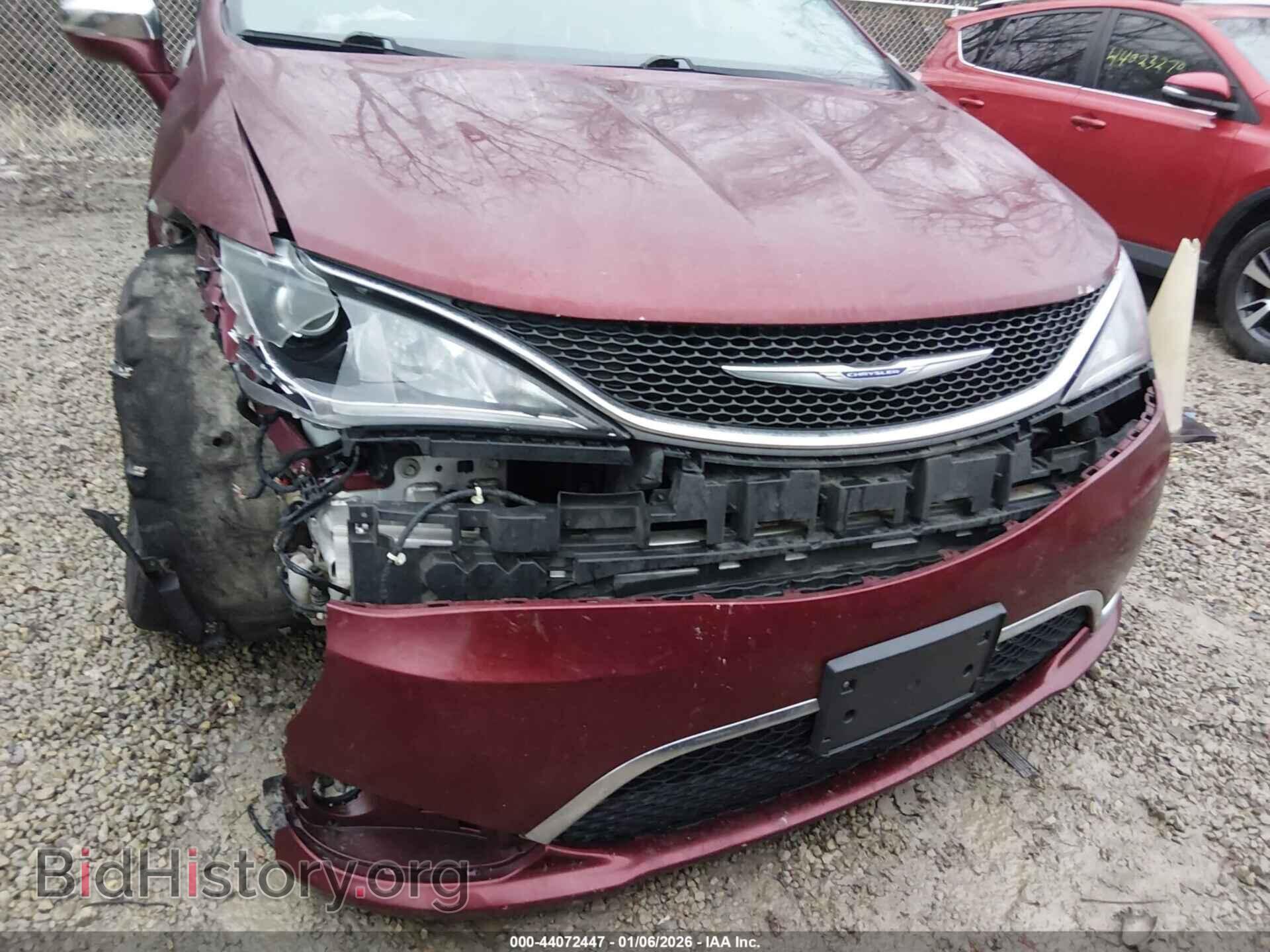 2018 CHRYSLER PACIFICA - VIN: 2C4RC1GG8JR320682 - Фото 17