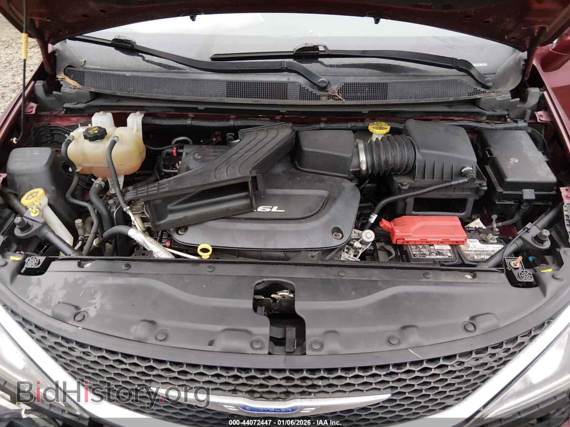 2018 CHRYSLER PACIFICA - VIN: 2C4RC1GG8JR320682 - Фото 10