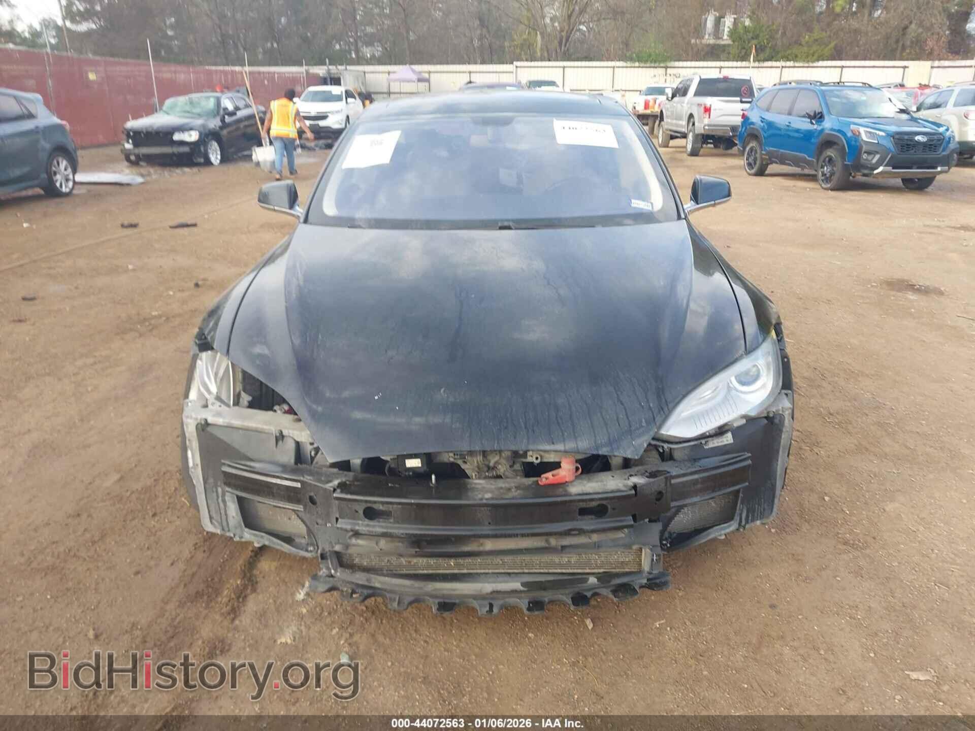 2014 TESLA MODEL S - VIN: 5YJSA1H17EFP36600 - Фото 13