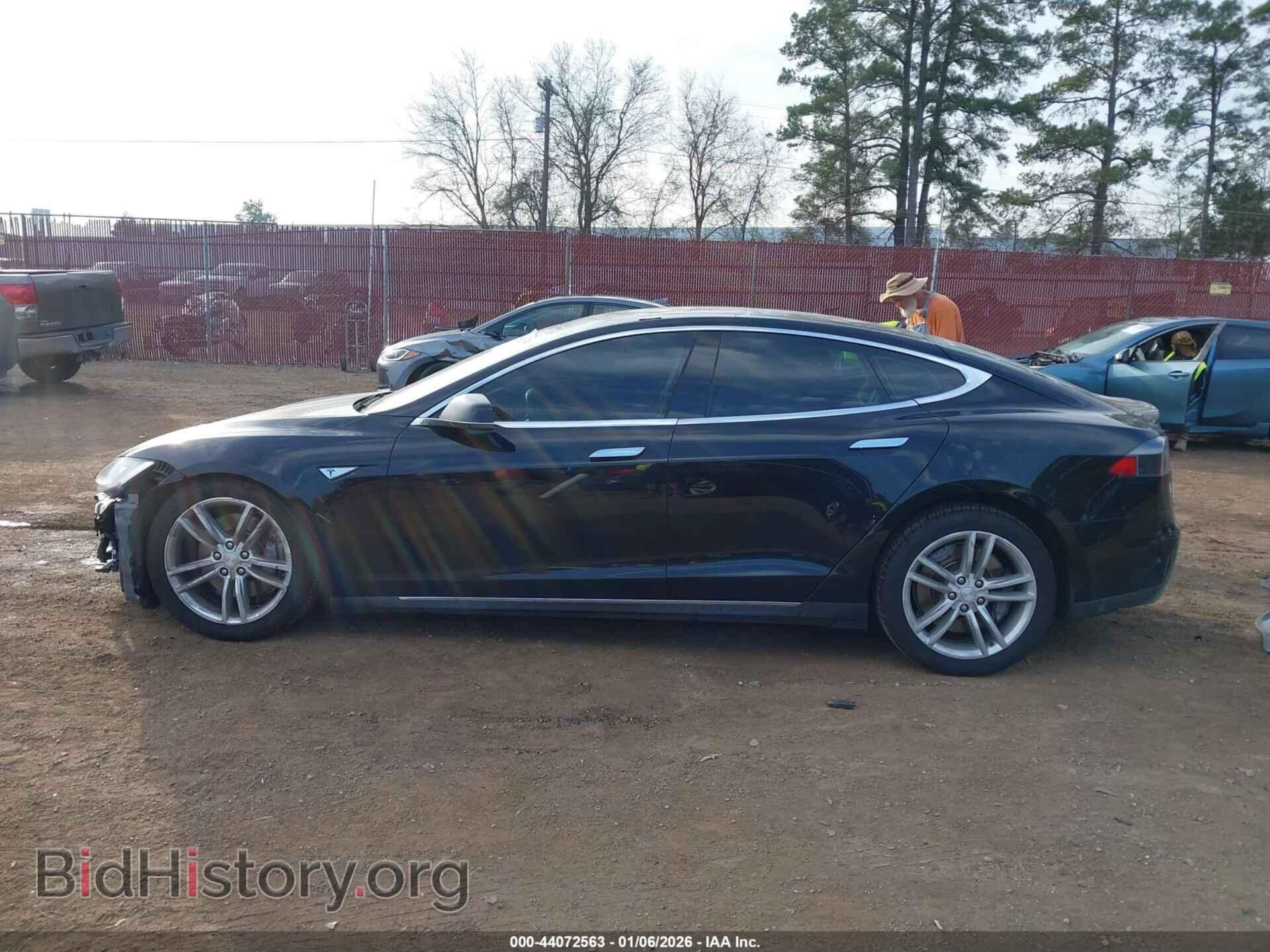 2014 TESLA MODEL S - VIN: 5YJSA1H17EFP36600 - Фото 15