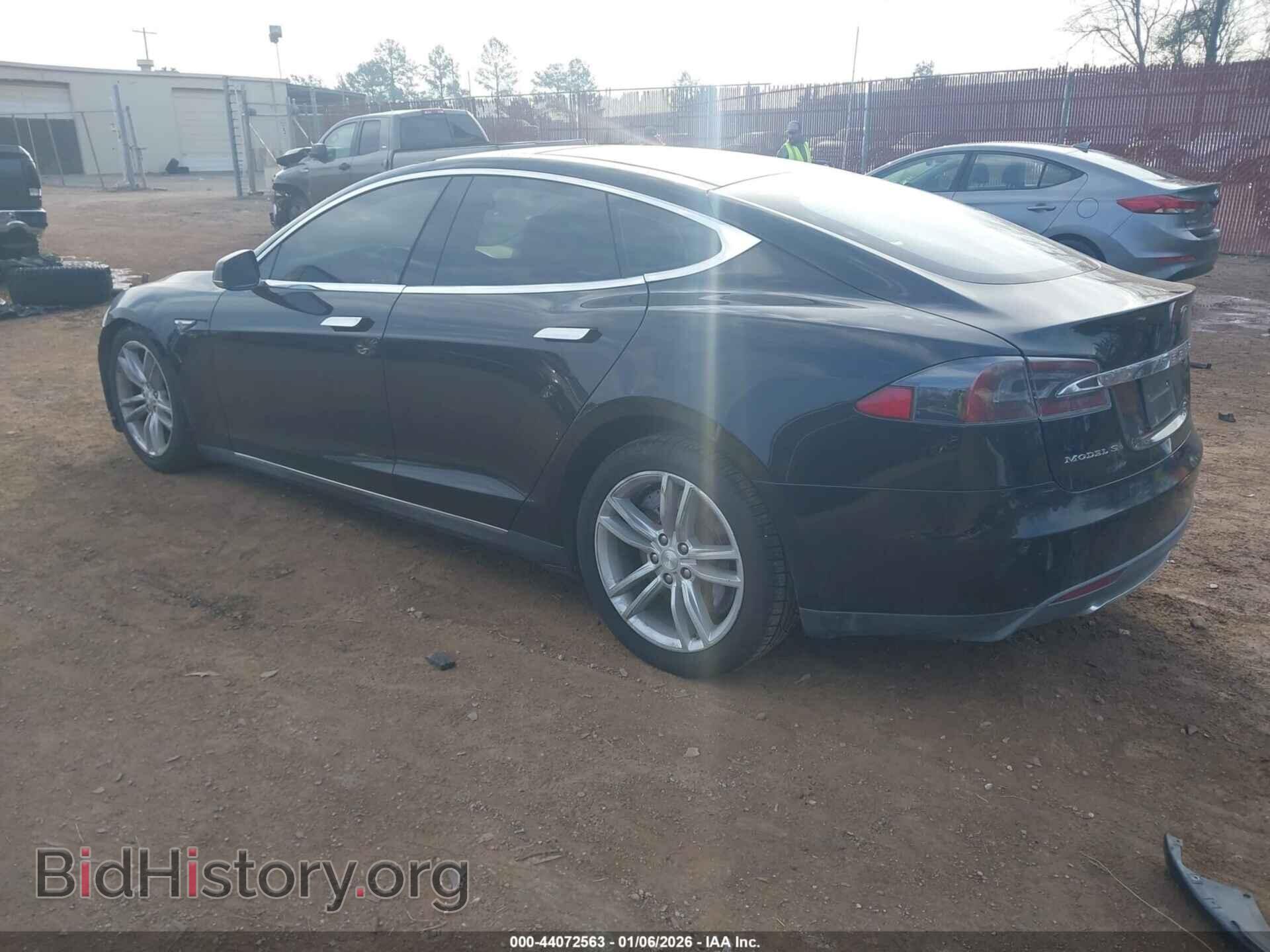 2014 TESLA MODEL S - VIN: 5YJSA1H17EFP36600 - Фото 3