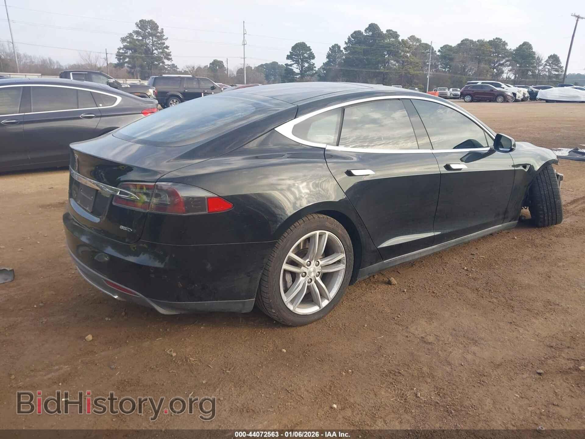 2014 TESLA MODEL S - VIN: 5YJSA1H17EFP36600 - Фото 4