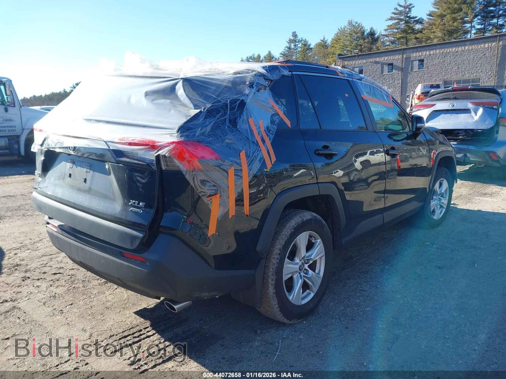 2021 TOYOTA RAV4 - VIN: JTMP1RFV9MD532381 - Фото 4
