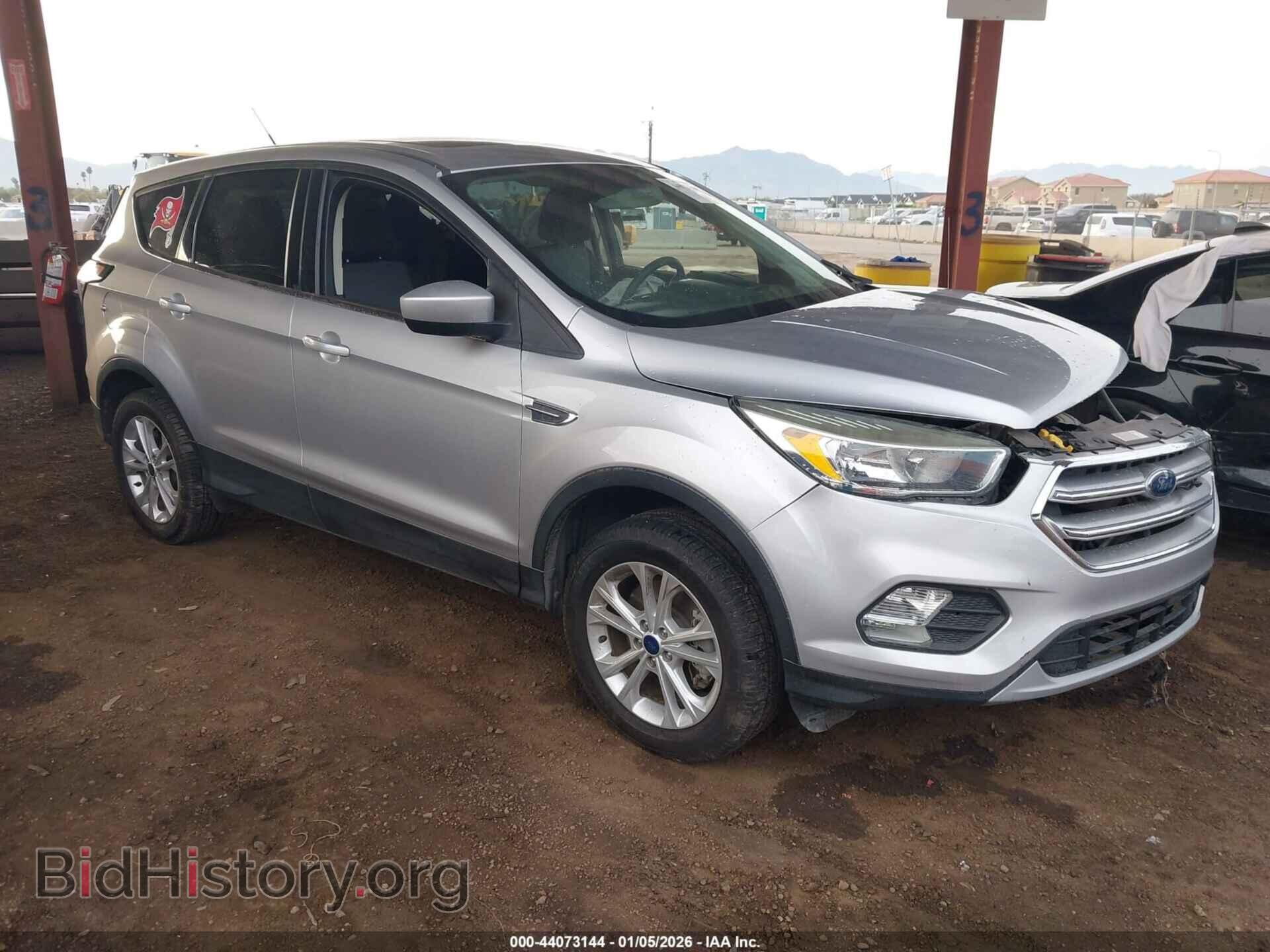 Фотография 1FMCU0G92HUC97018 - FORD ESCAPE 2017