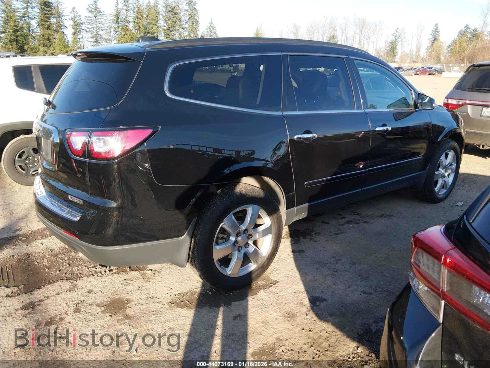 2017 CHEVROLET TRAVERSE - VIN: 1GNKVJKD2HJ265967 - Фото 4