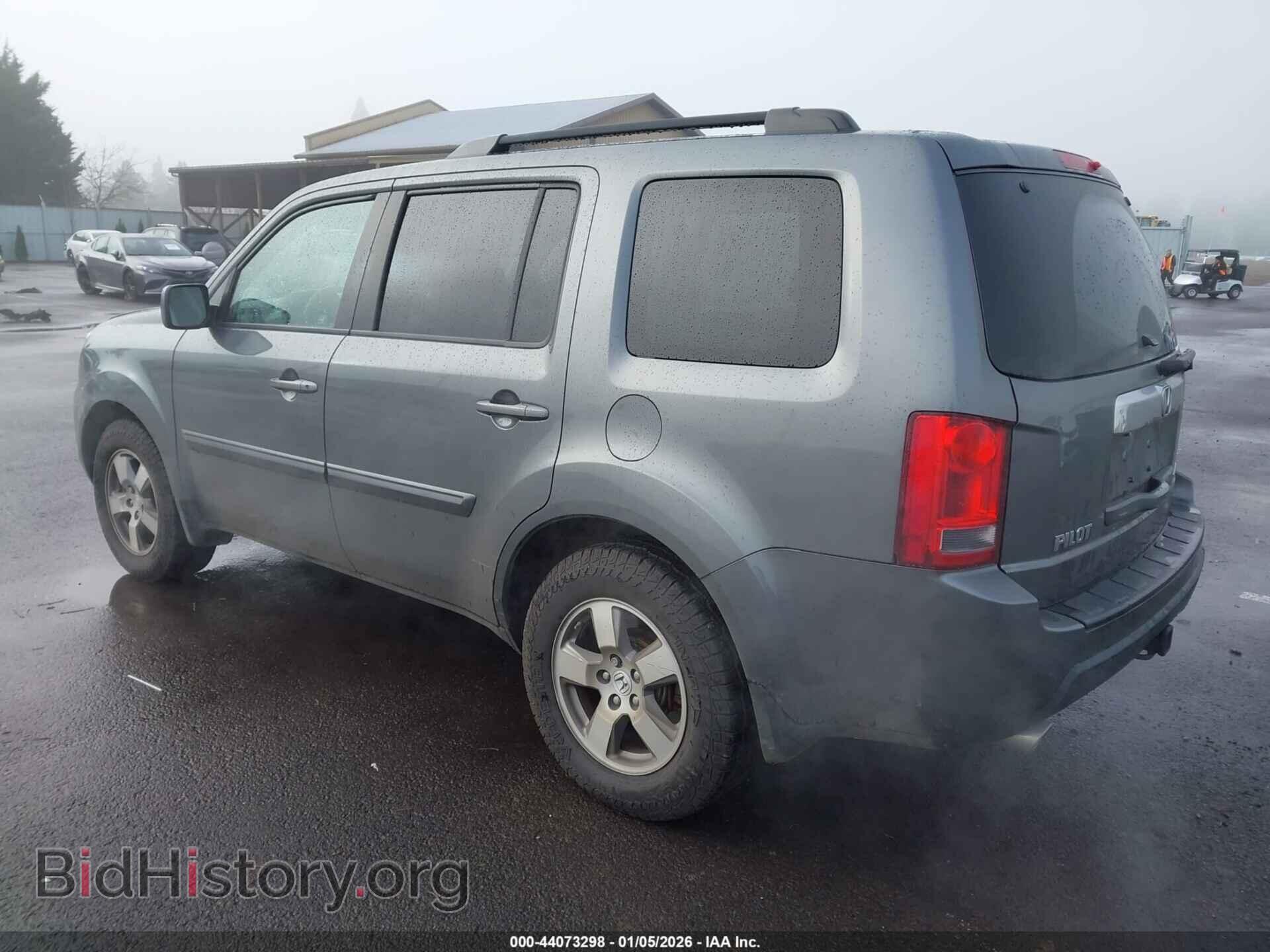 2011 HONDA PILOT - VIN: 5FNYF4H64BB074270 - Фото 3