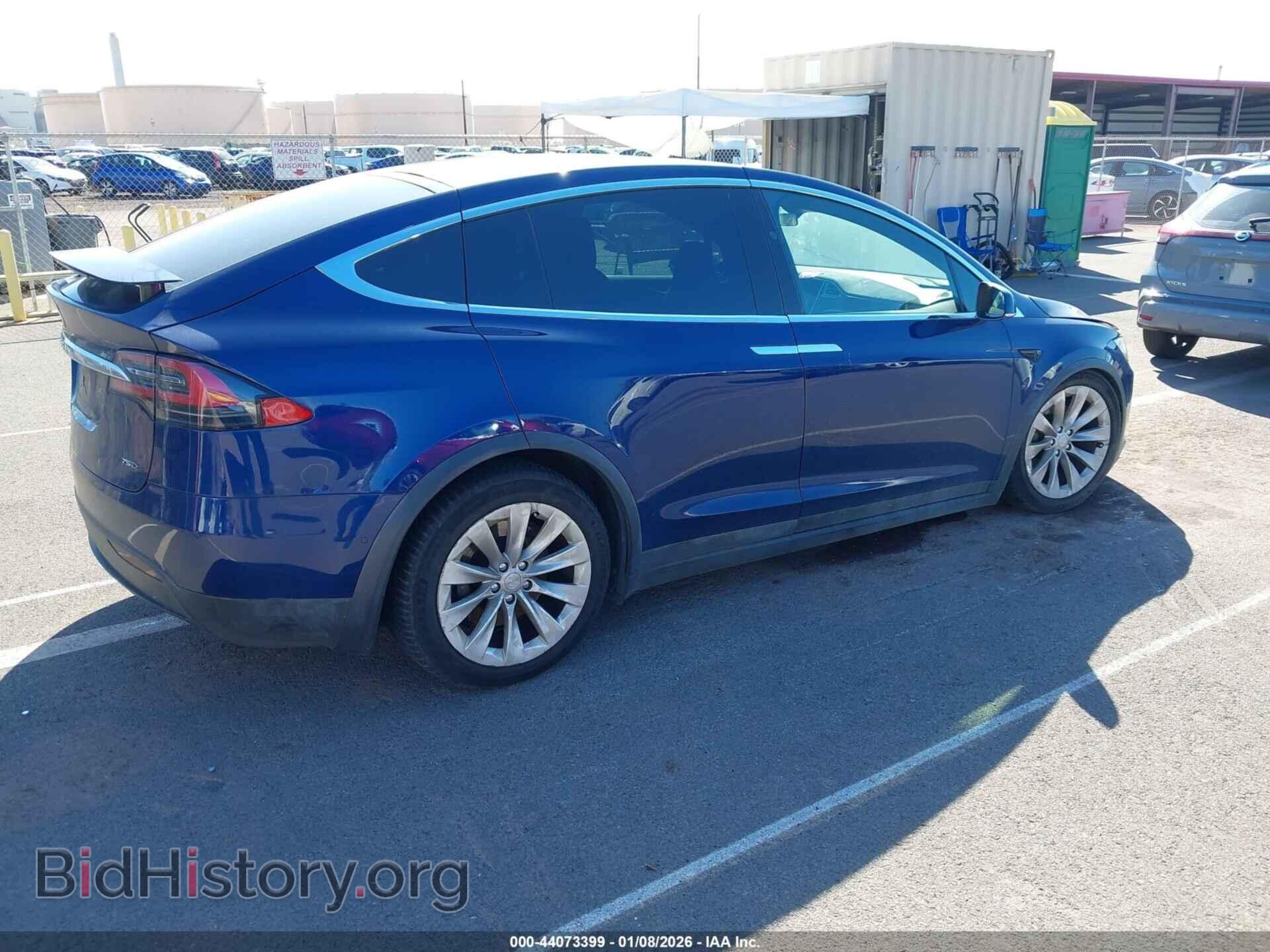 2017 TESLA MODEL X - VIN: 5YJXCAE21HF044186 - Фото 4
