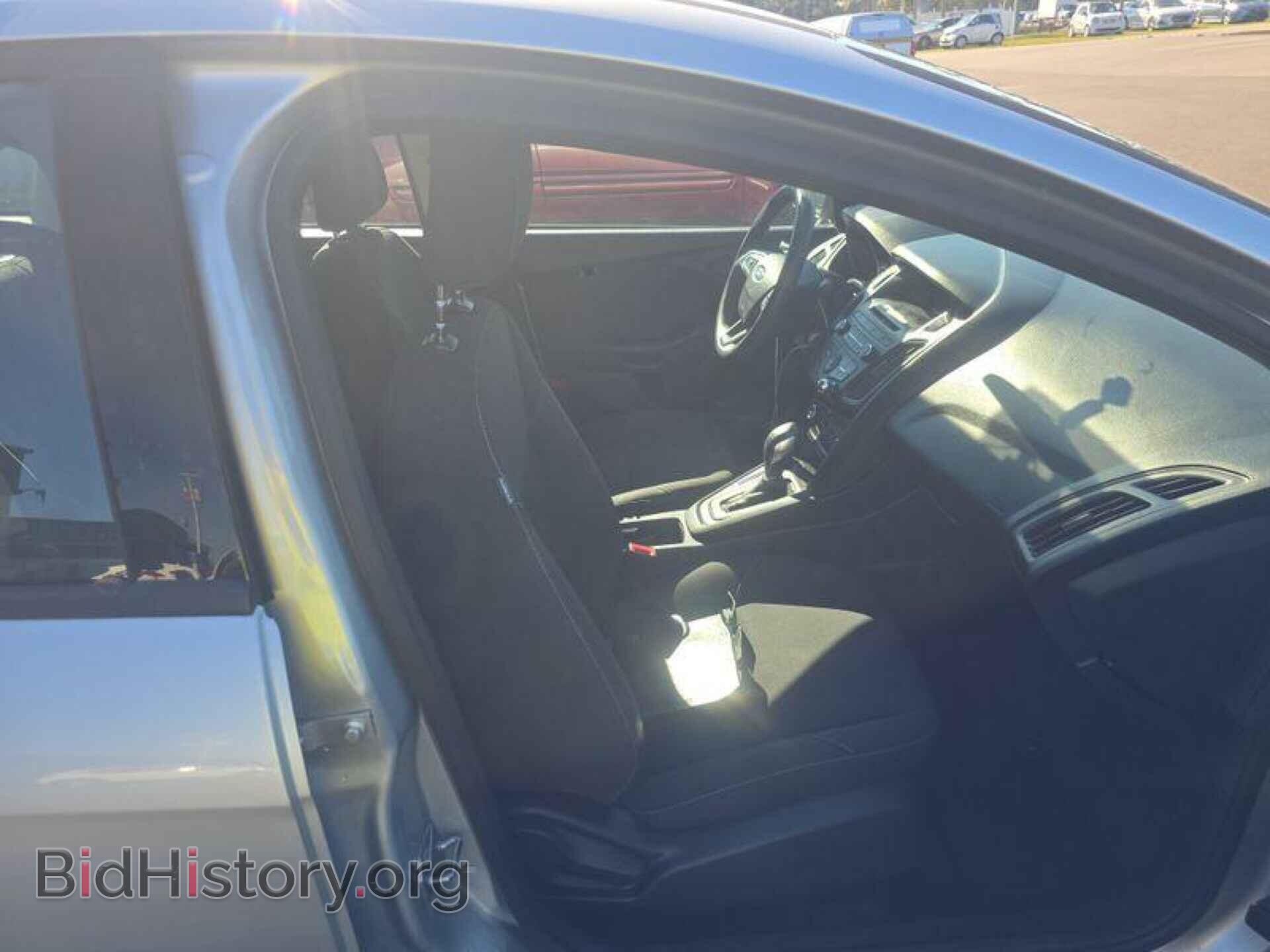 2016 FORD FOCUS - VIN: 1FADP3E25GL366074 - Фото 24