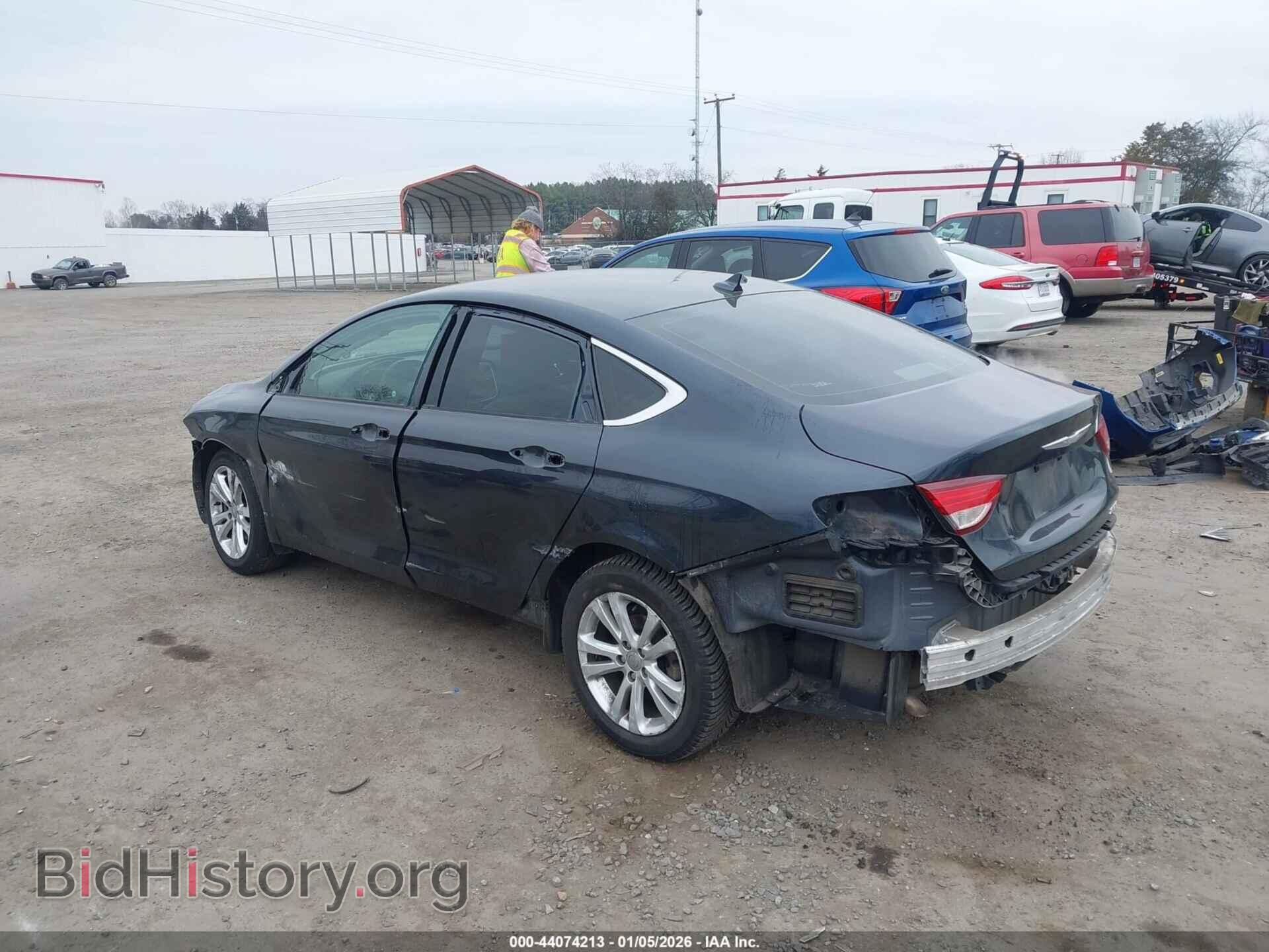2016 CHRYSLER 200 - VIN: 1C3CCCAB0GN192012 - Фото 3