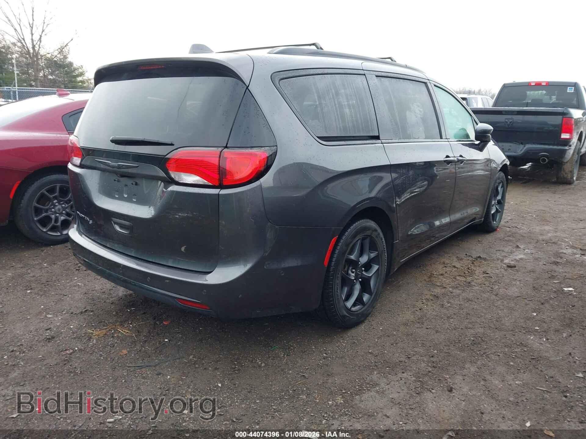 2018 CHRYSLER PACIFICA - VIN: 2C4RC1EG2JR197478 - Фото 4