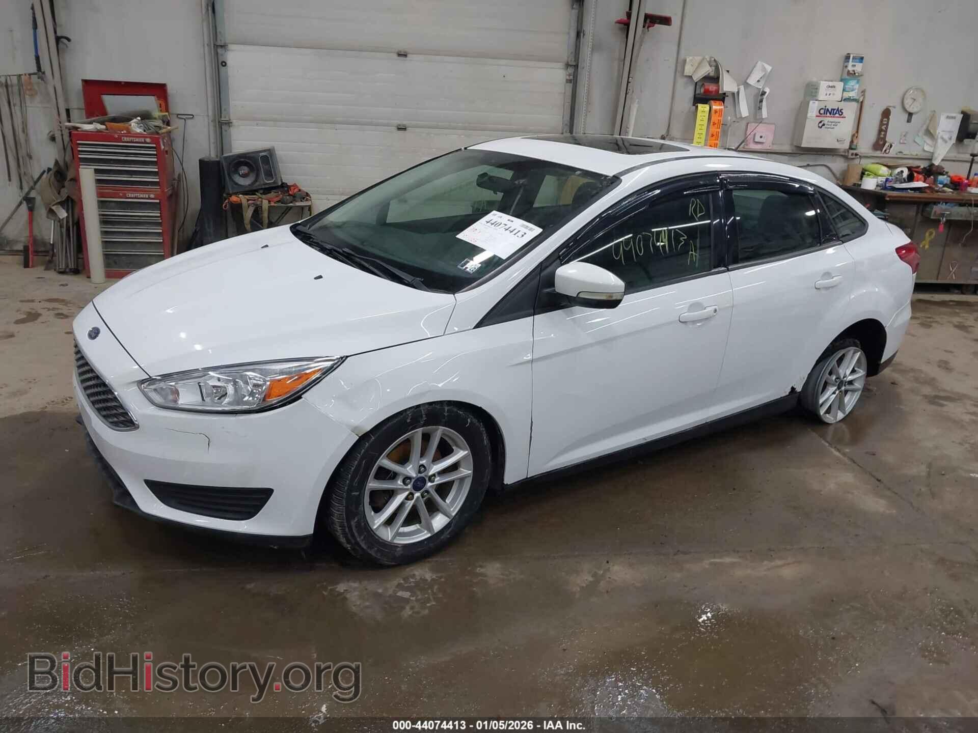 2015 FORD FOCUS - VIN: 1FADP3F2XFL346674 - Photo 2