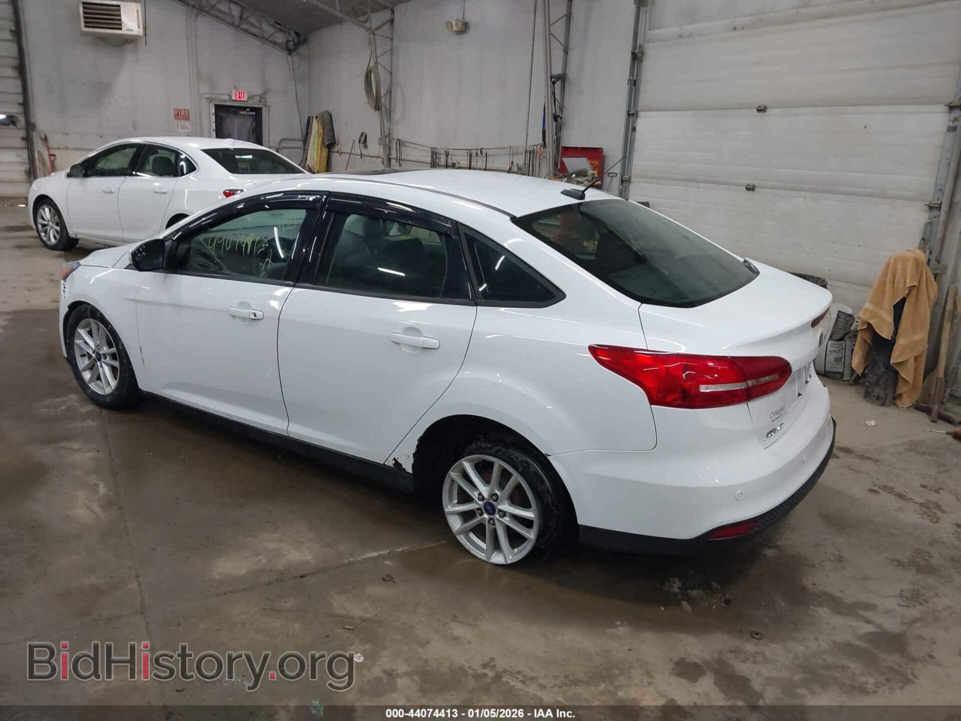2015 FORD FOCUS - VIN: 1FADP3F2XFL346674 - Photo 3