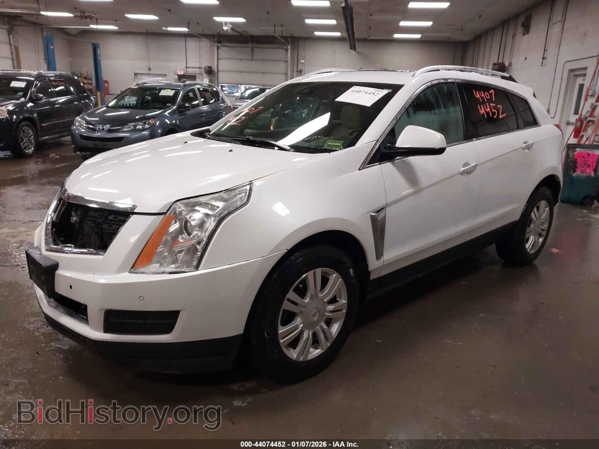 2016 CADILLAC SRX - VIN: 3GYFNEE36GS527372 - Фото 2