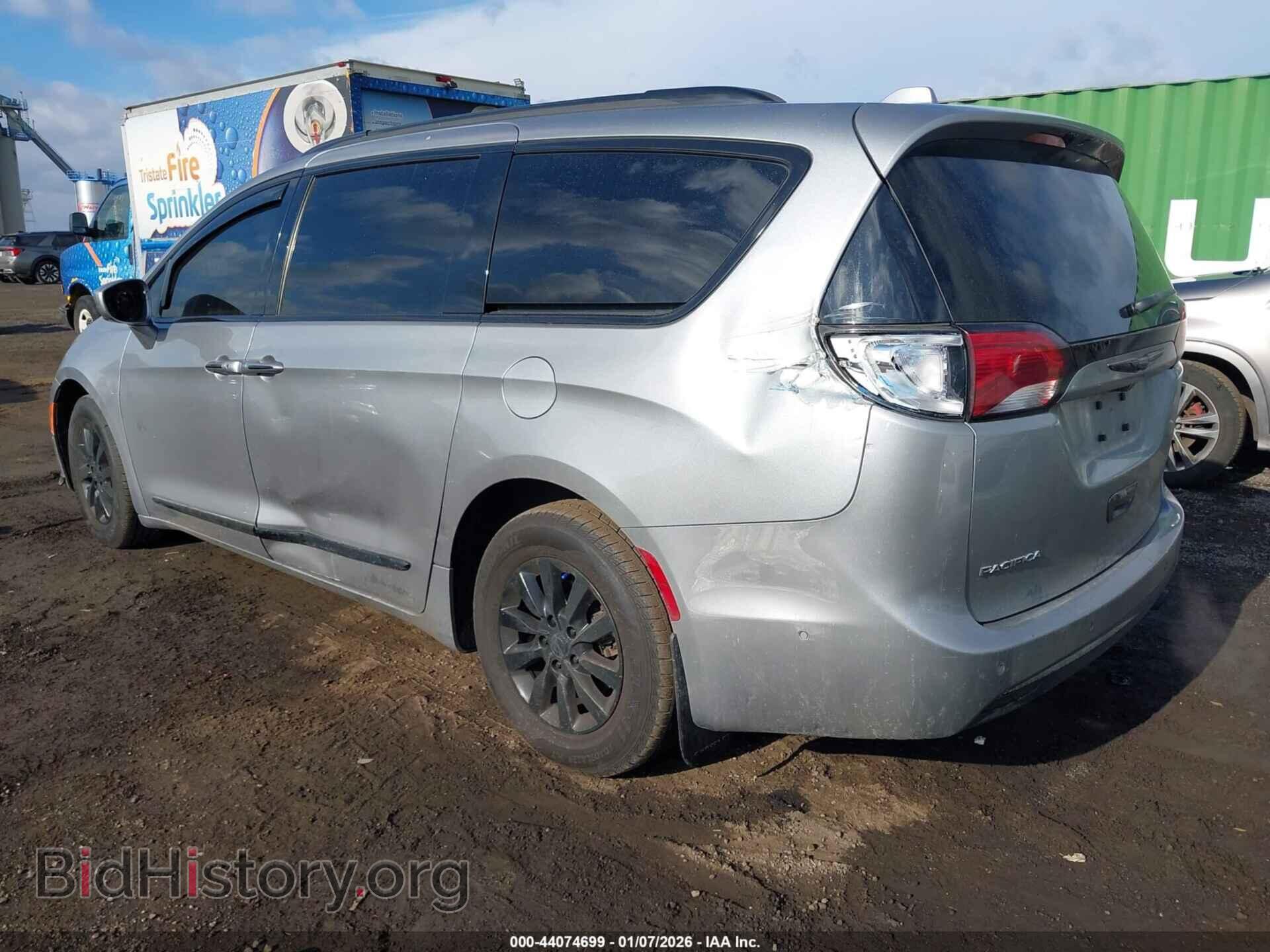 2019 CHRYSLER PACIFICA - VIN: 2C4RC1EG2KR603955 - Photo 3